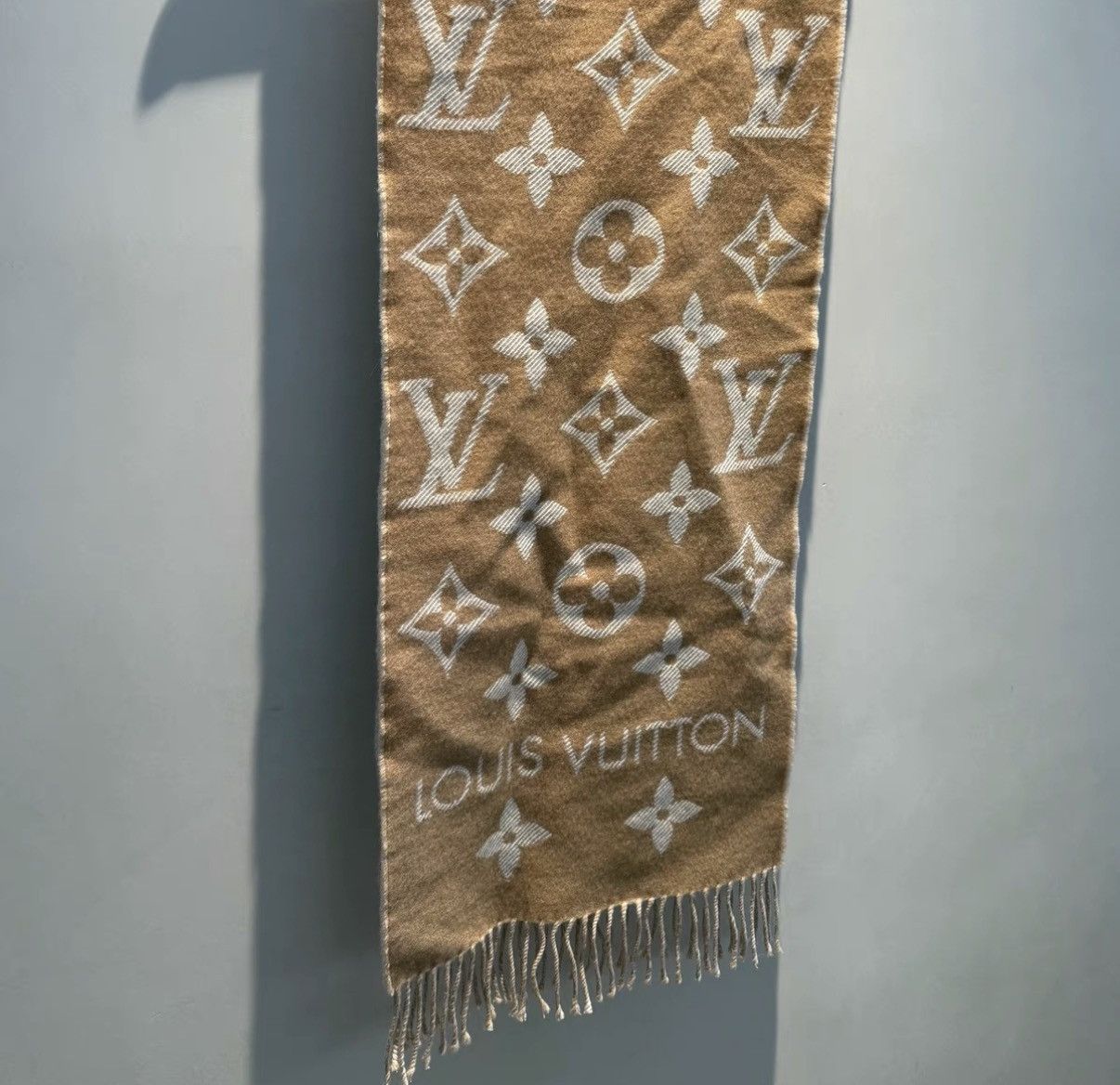 Louis Vuitton Louis Vuitton Monogram Cashmere Scarf - Brown Size ONE SIZE - 2 Thumbnail