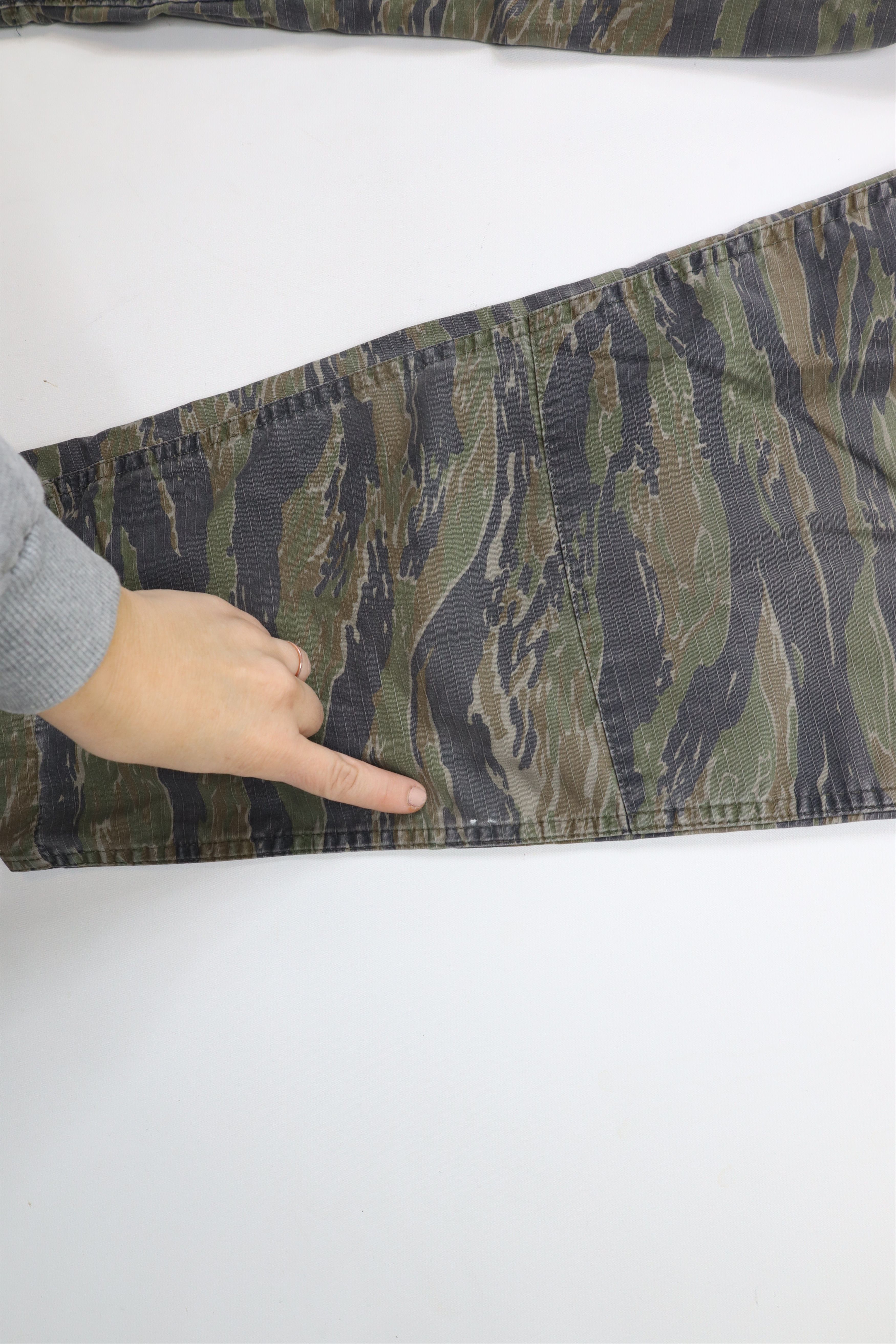 Vintage Vintage 90s Streetwear Baggy Wide Leg Camouflage Cargo Pants Size US 36 / EU 52 - 5 Thumbnail