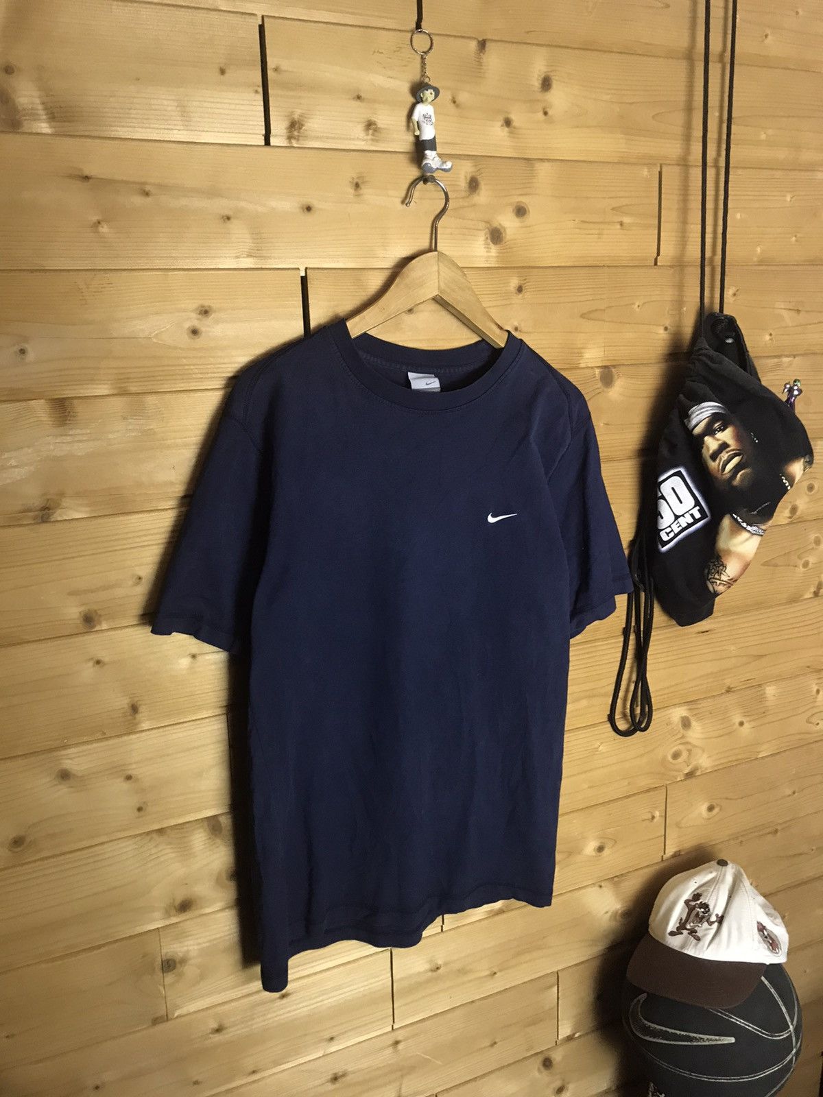 Vintage Vintage 00’s Nike small logo faded shirt Size US M / EU 48-50 / 2 - 2 Thumbnail