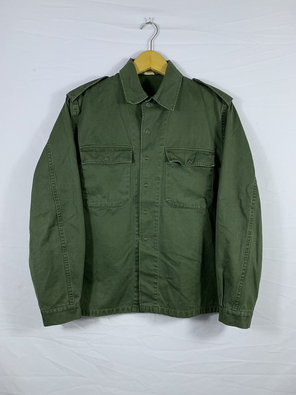 Vintage Vintage Military 1985 michielsens WWII button ups Size US M / EU 48-50 / 2 - 1 Thumbnail