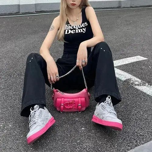 Vintage Pink a Gothic Shoulder Bag Size ONE SIZE - 2 Thumbnail