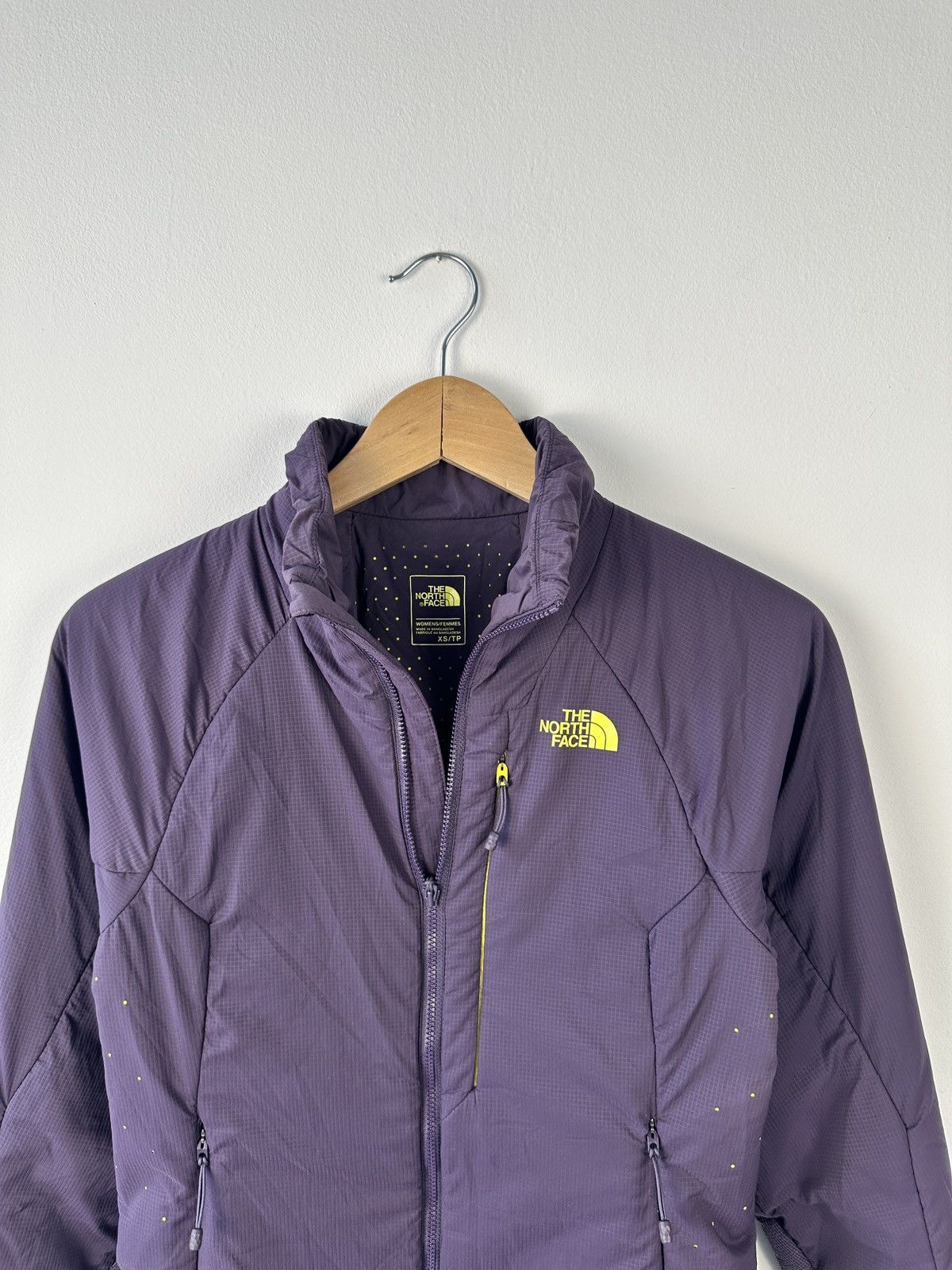 The North Face The North Face Ventrix Insulated Jacket Purple Activewear Size XS / US 0-2 / IT 36-38 - 5 Thumbnail