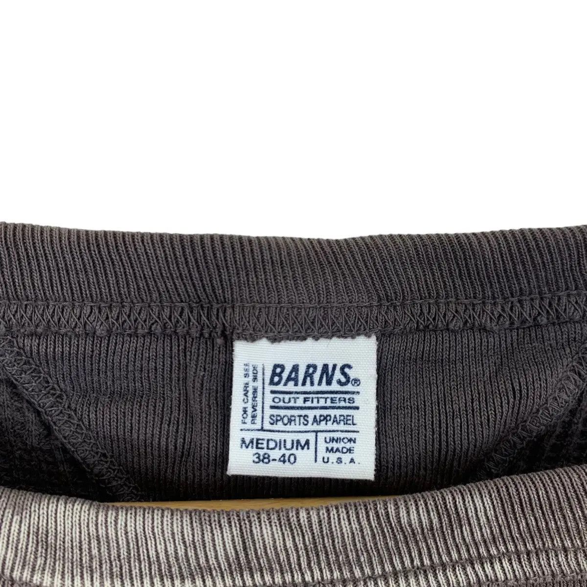 Vintage Vintage BARNS OUTFITTERS JAPAN Hartley Hawks Tee Shirt Size US M / EU 48-50 / 2 - 4 Thumbnail