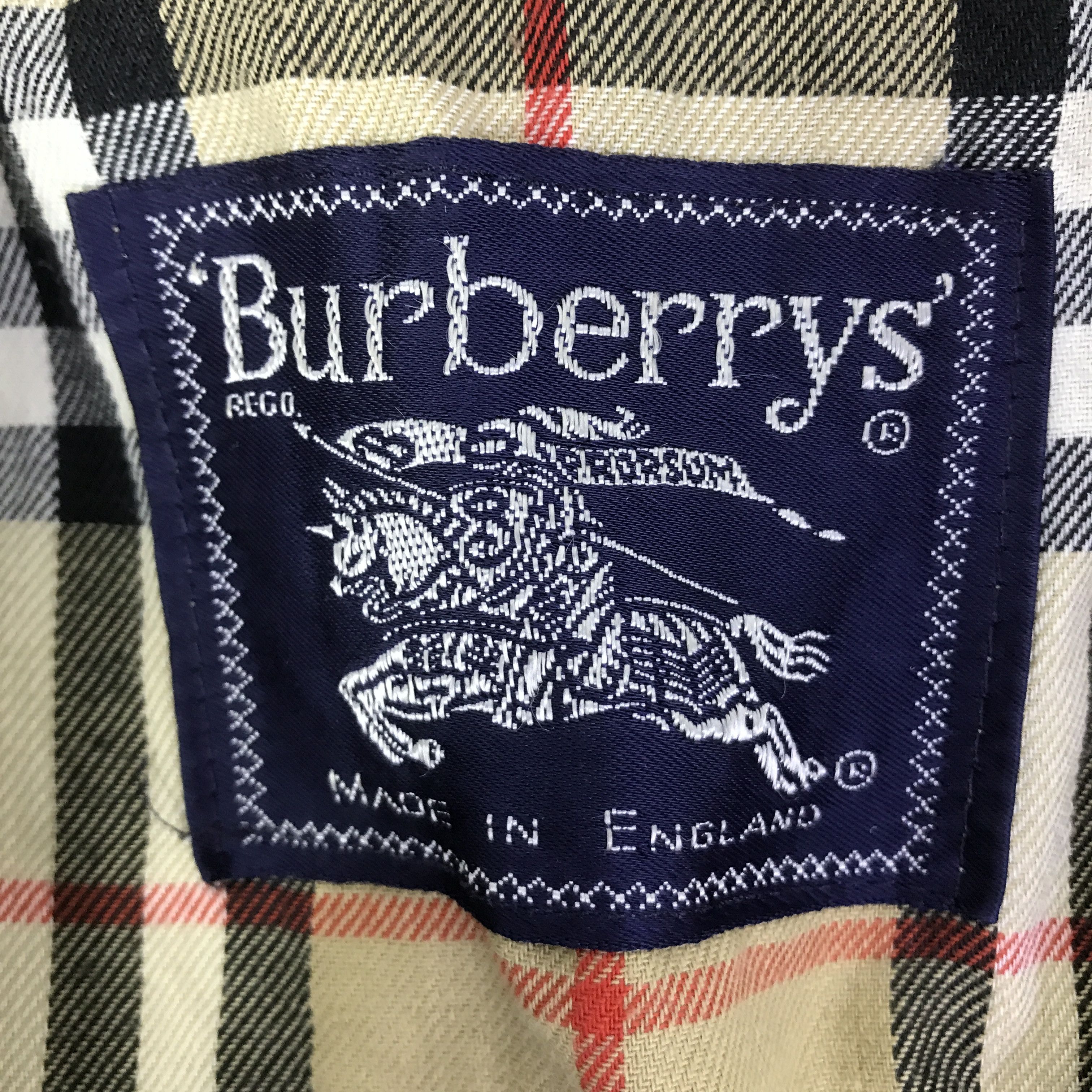 Burberry BURBERRY LONG COAT DISTRESSED COLLER JACKET Size US L / EU 52-54 / 3 - 9 Thumbnail