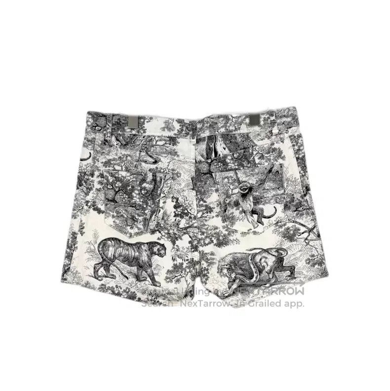 Dior Dior Black and white jungle animal denim cotton shorts Size 26" / US 2 / IT 38 - 2 Thumbnail