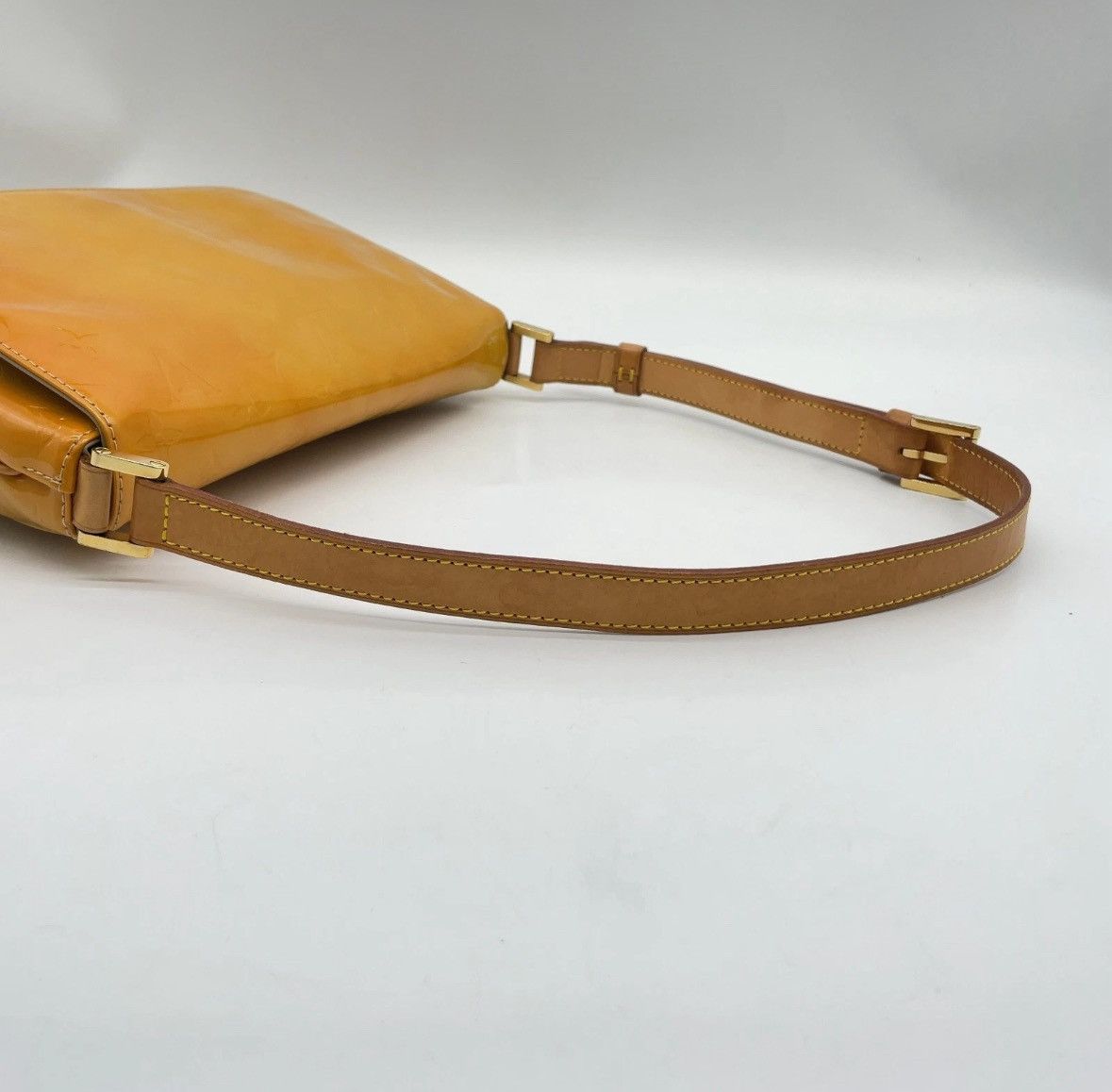 Louis Vuitton LV YELLOW HANDBAG Size ONE SIZE - 8 Thumbnail