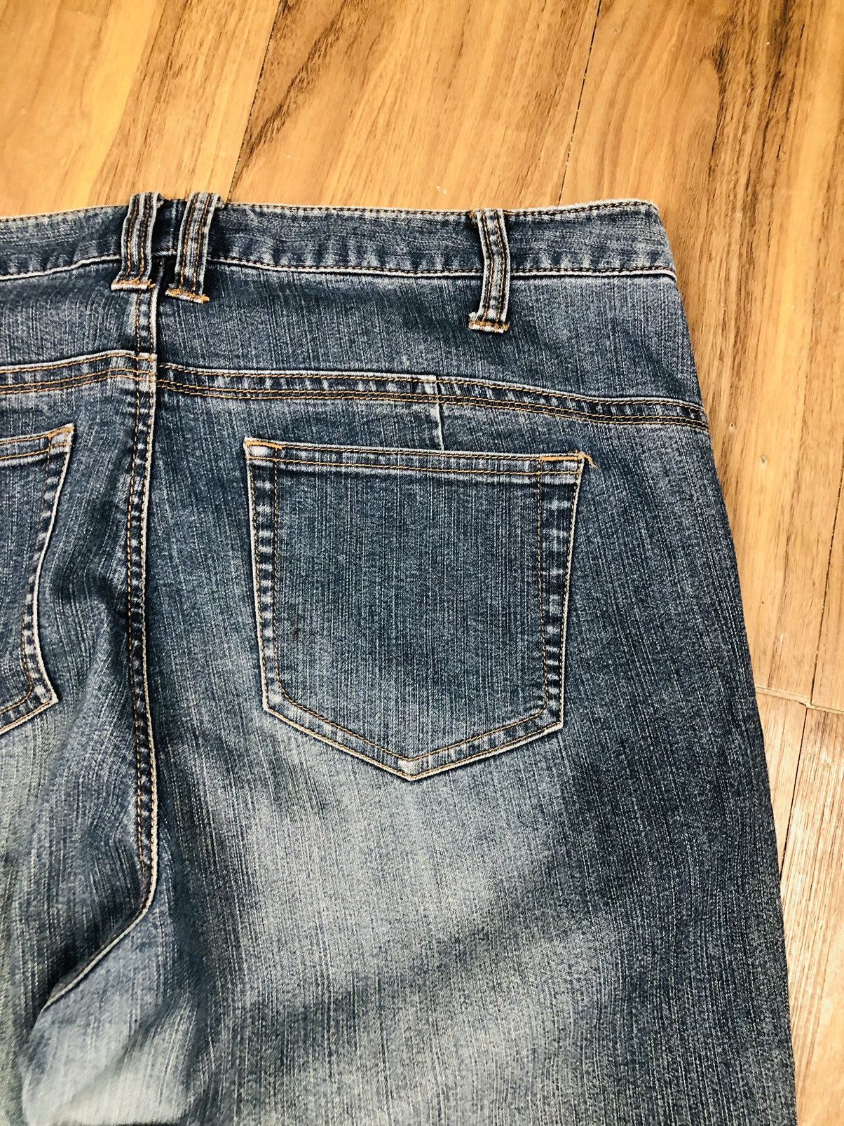 Other Smile Land Denim Jeans (21) Size US 35 - 17 Thumbnail