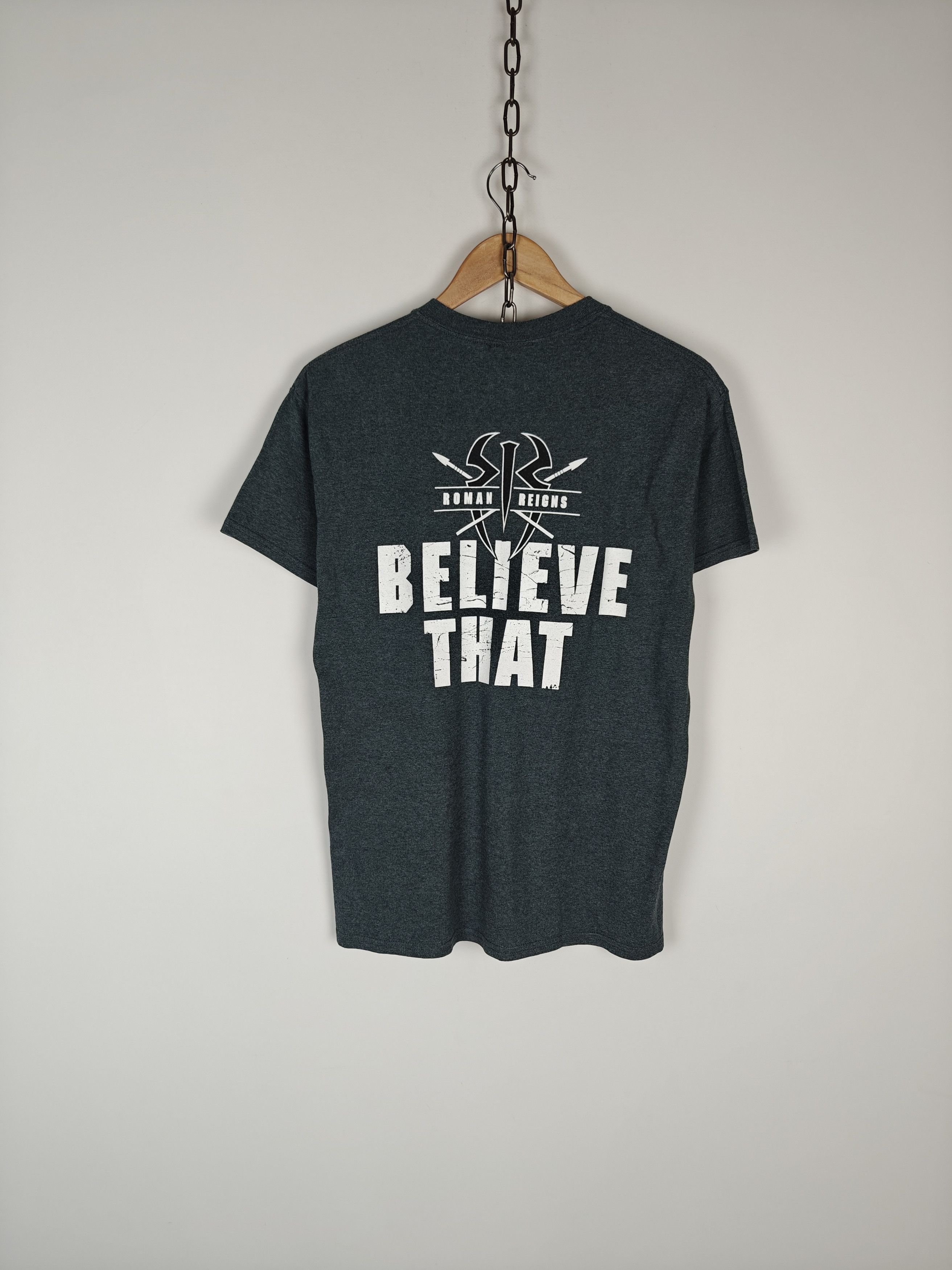 WWE WWE T-Shirt Merch Roman Reigns Hit Hard Gray size M Size US M / EU 48-50 / 2 - 10 Thumbnail