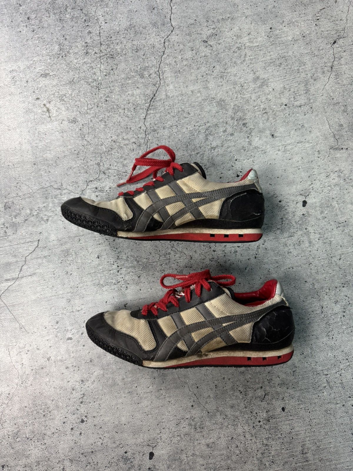 Onitsuka Tiger Japan Asics Onitsuka Tiger Mexico 66 Sneakers Kiko Vibe Size US 7 / EU 40 - 1 Thumbnail