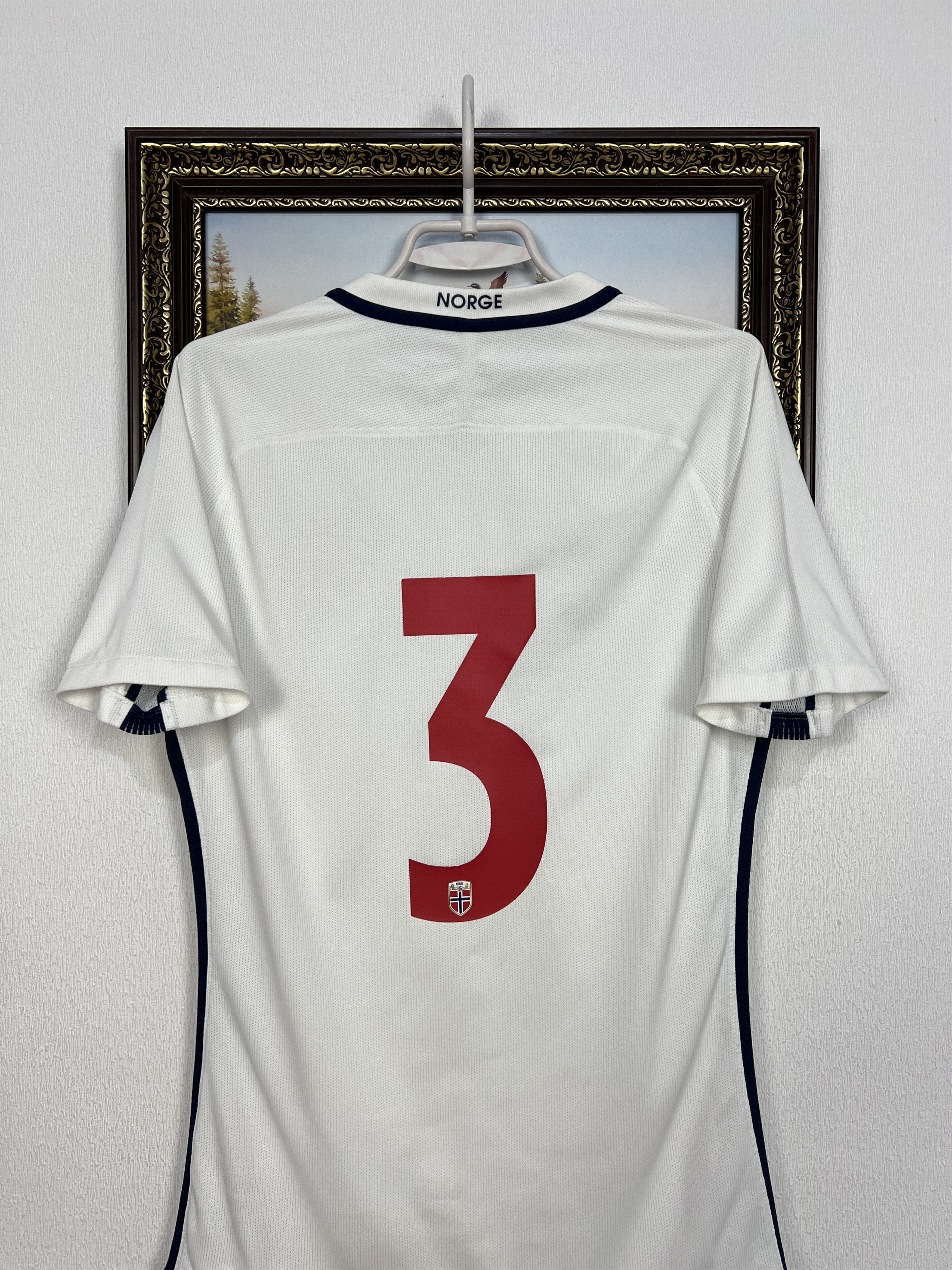 Nike Norway Away football shirt 2016 Soccer #3 Nike Player Issue Size US M / EU 48-50 / 2 - 12 Thumbnail