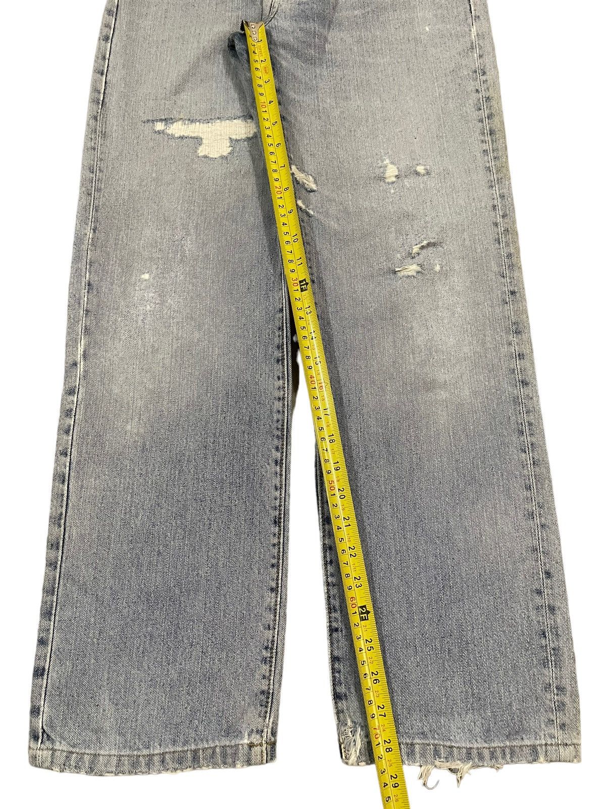 Uniqlo Vintage Japanese Uniqlo Blue Wash Distress Loose Jeans Size US 30 / EU 46 - 11 Thumbnail