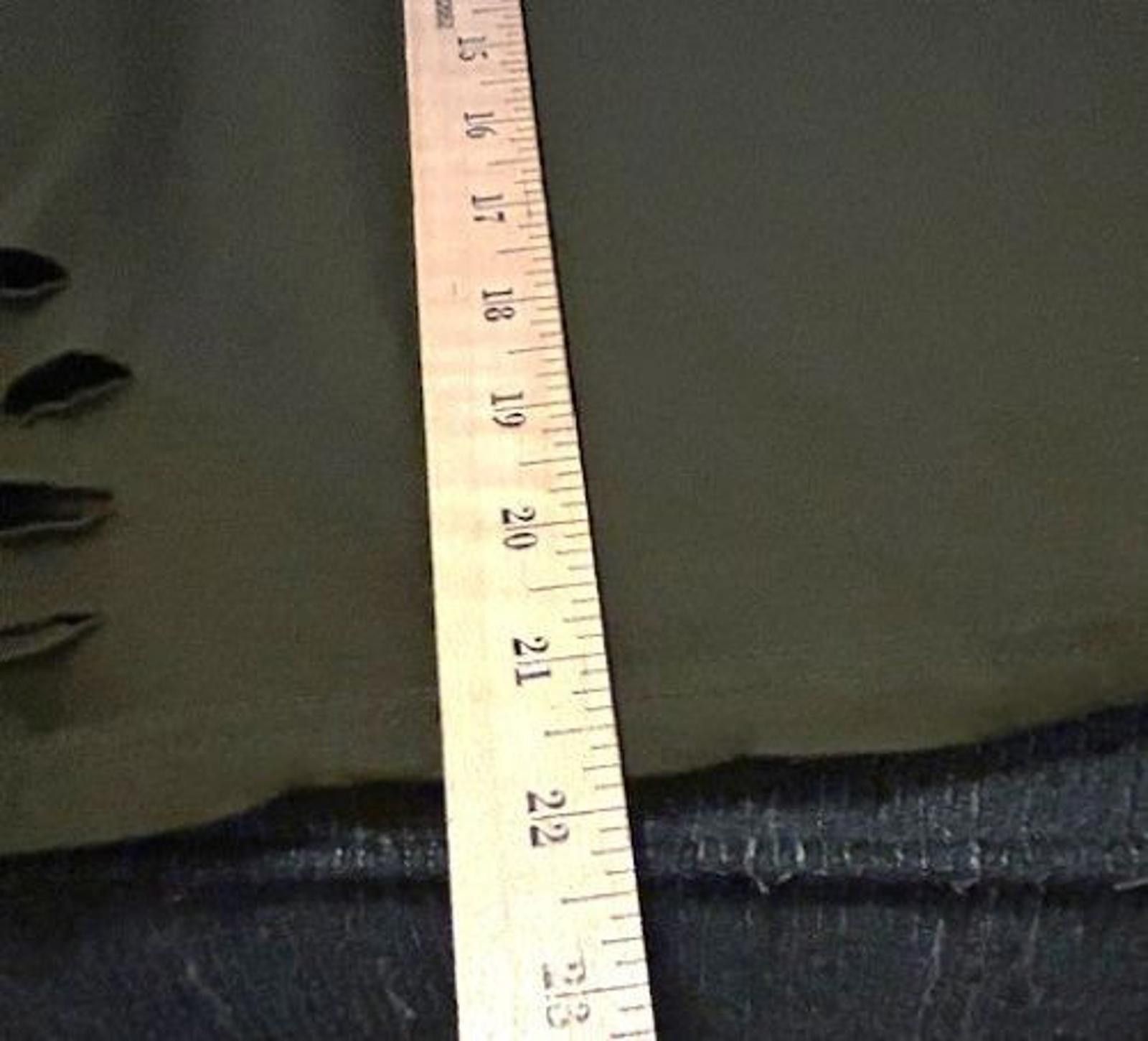 Kicks On Fire On Fire Cropped Tee XL (Fits S/M) Army Green Grunge Y2K Edgy Size S / US 4 / IT 40 - 9 Thumbnail