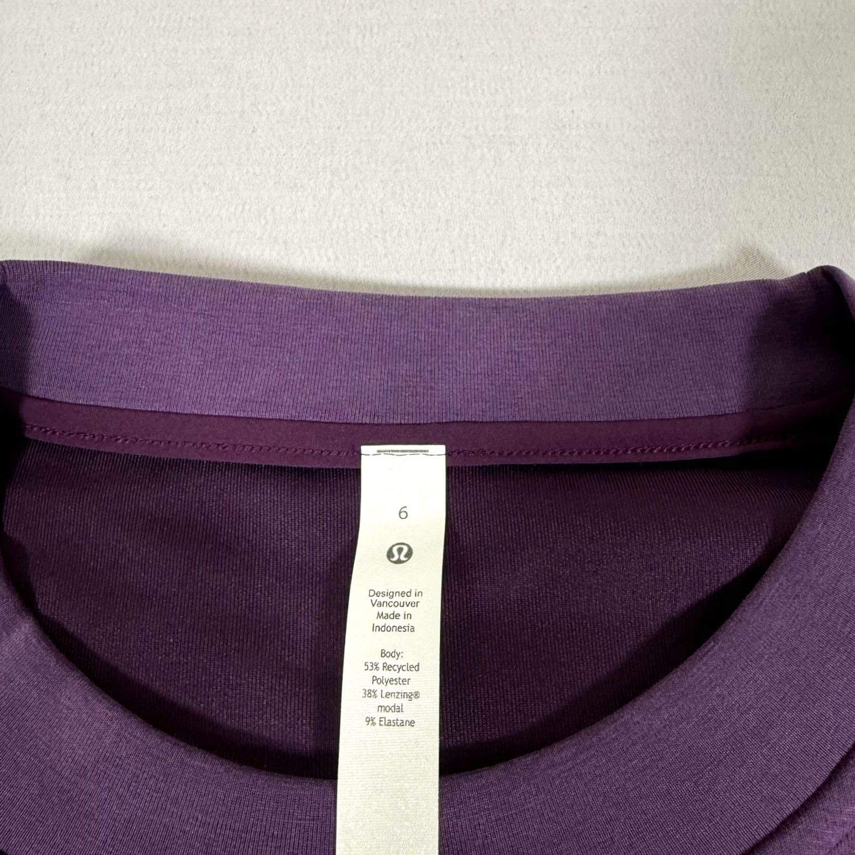 Lululemon Lululemon Sweatshirt Womens 6 Purple Pullover Softstreme Oversize Crop Knit Crew Neck Logo Activewear Regular Size 6 Womens Pilover? Size M / US 6-8 / IT 42-44 - 6 Thumbnail