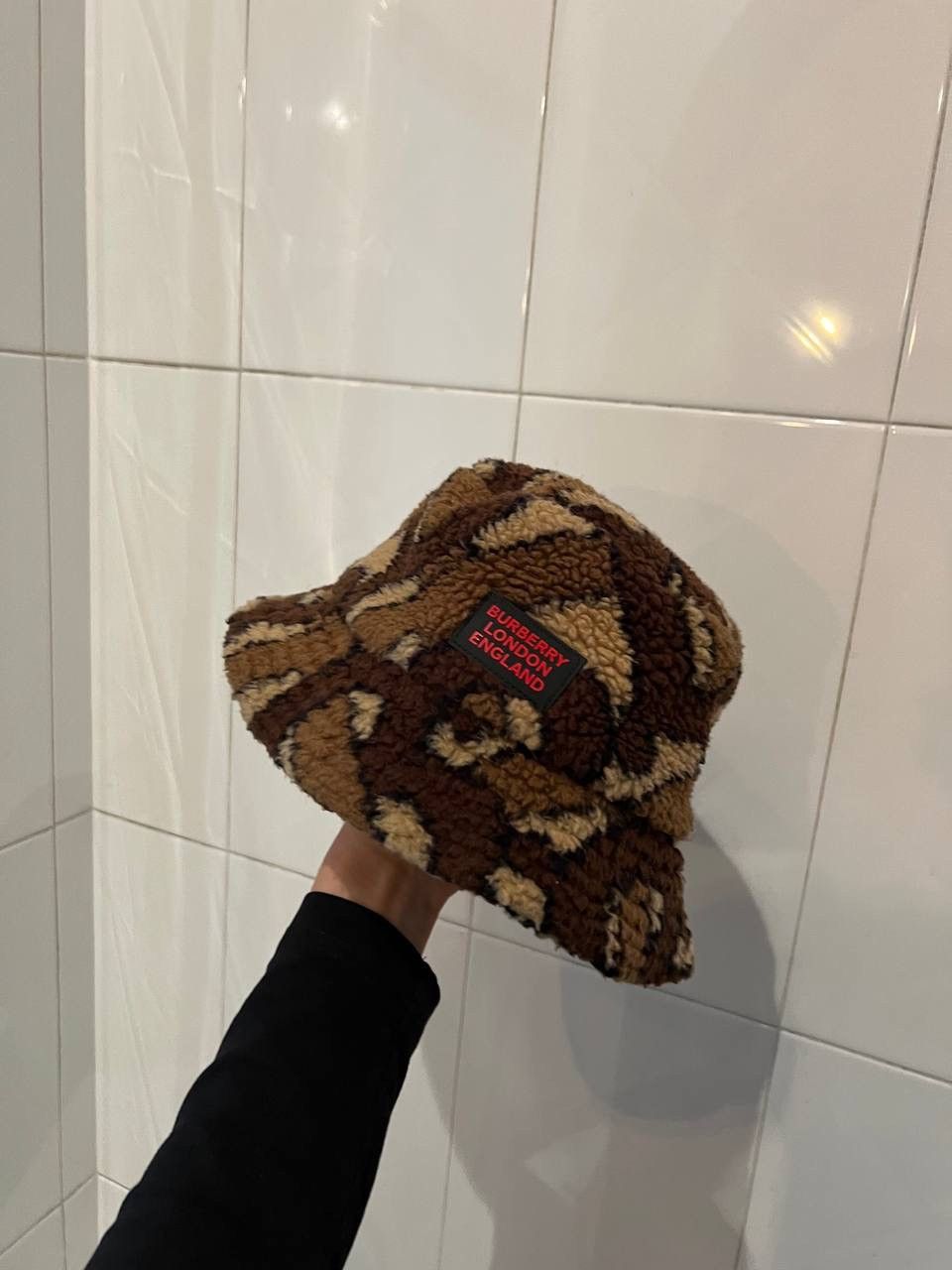 Burberry Burberry monogram sherpa bucket hat Size ONE SIZE - 3 Thumbnail
