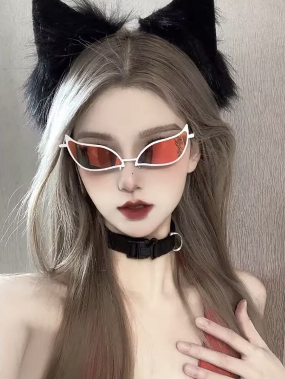 Other Doflamingo Anime Sunglasses Red Lens Cat Eye Cosplay Glasses Size ONE SIZE - 1 Thumbnail