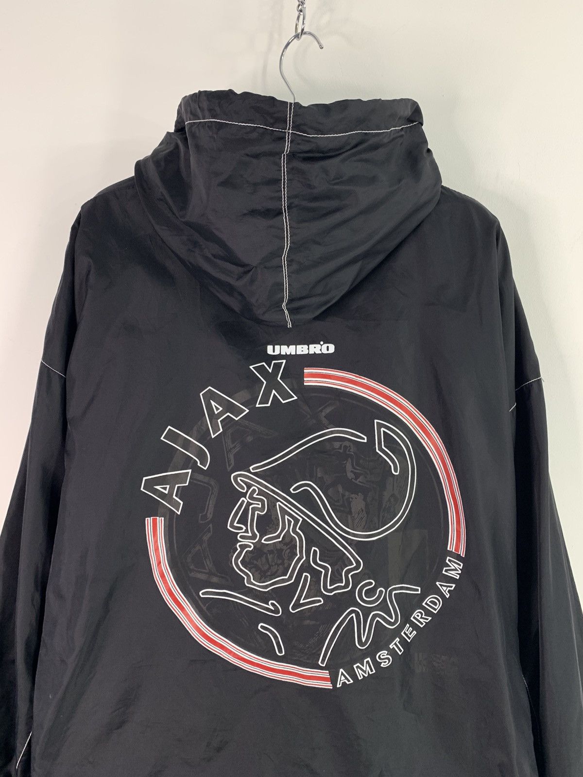 Umbro × Vintage Vintage Umbro FC Ajax 90s Training Hooded Jacket L/XL Size Size US L / EU 52-54 / 3 - 5 Thumbnail