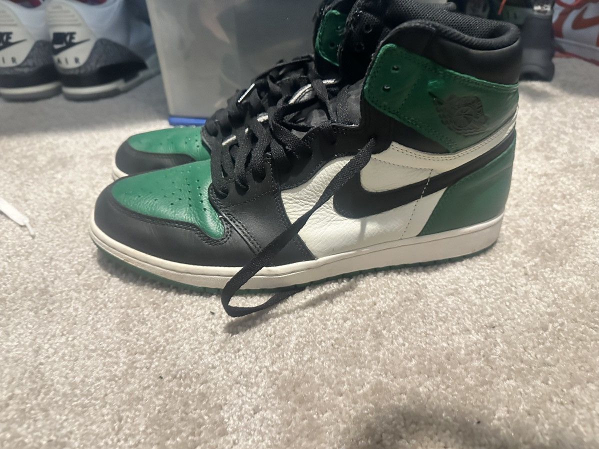 Jordan Brand OG pine greens Size US 11.5 / EU 44-45 - 2 Thumbnail