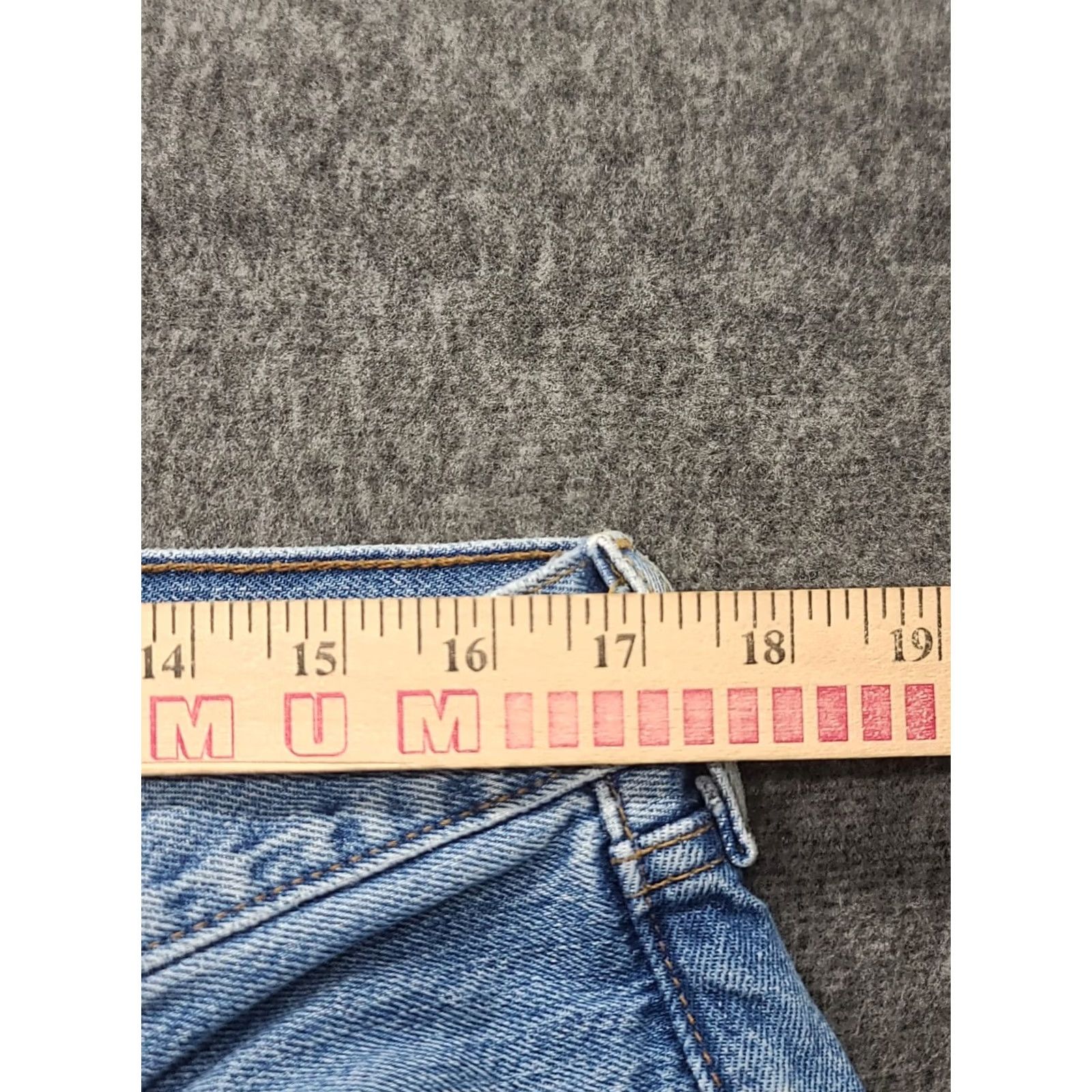 Levi's VINTAGE Levi's 501 XX Jeans Mens 35x30 Light Blue Denim Straight Button Fly 5-Pocket Classic Fit"} Size US 35 - 3 Thumbnail