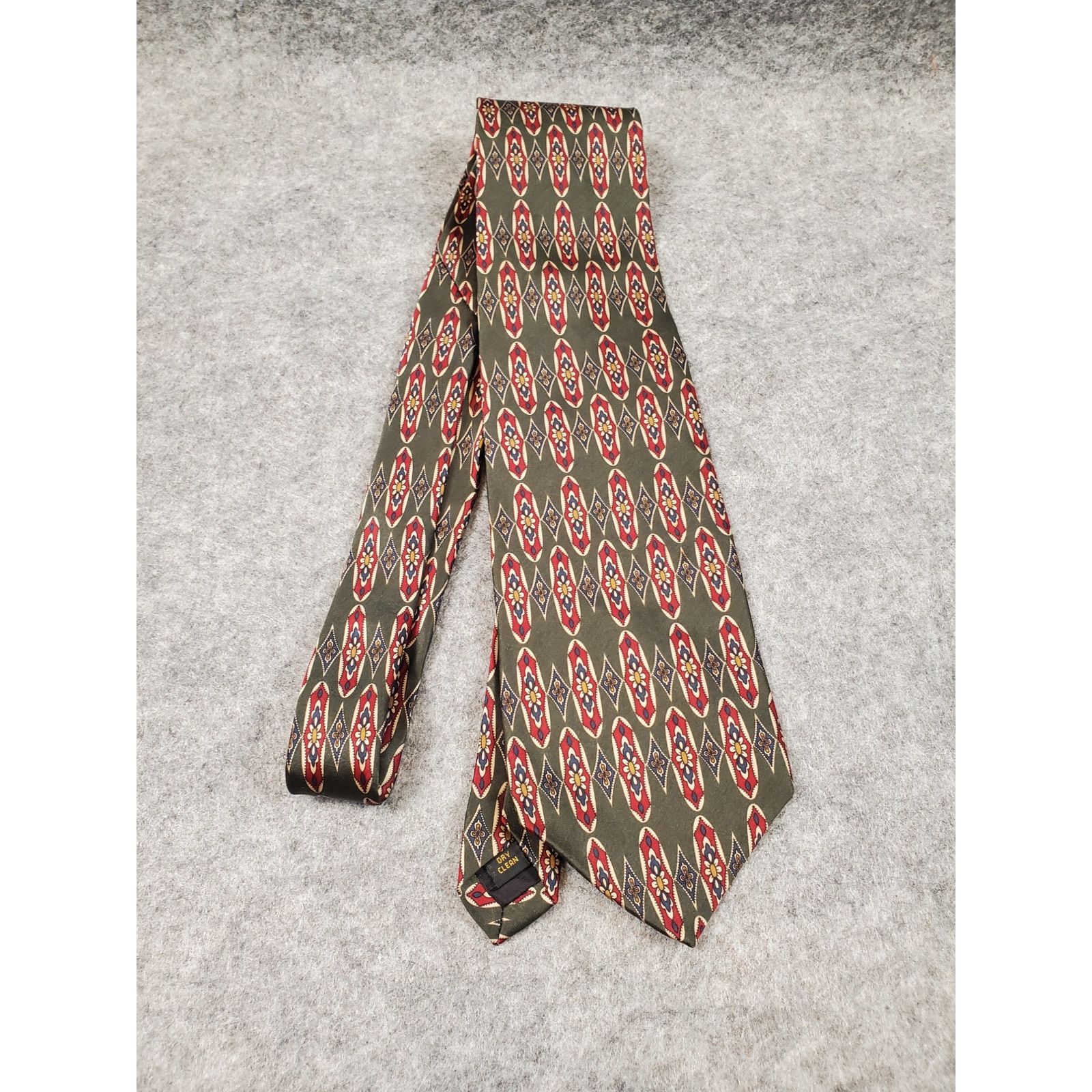 Bill Blass Vintage Men's Bill Blass Silk Necktie Retro Print Size ONE SIZE - 2 Thumbnail