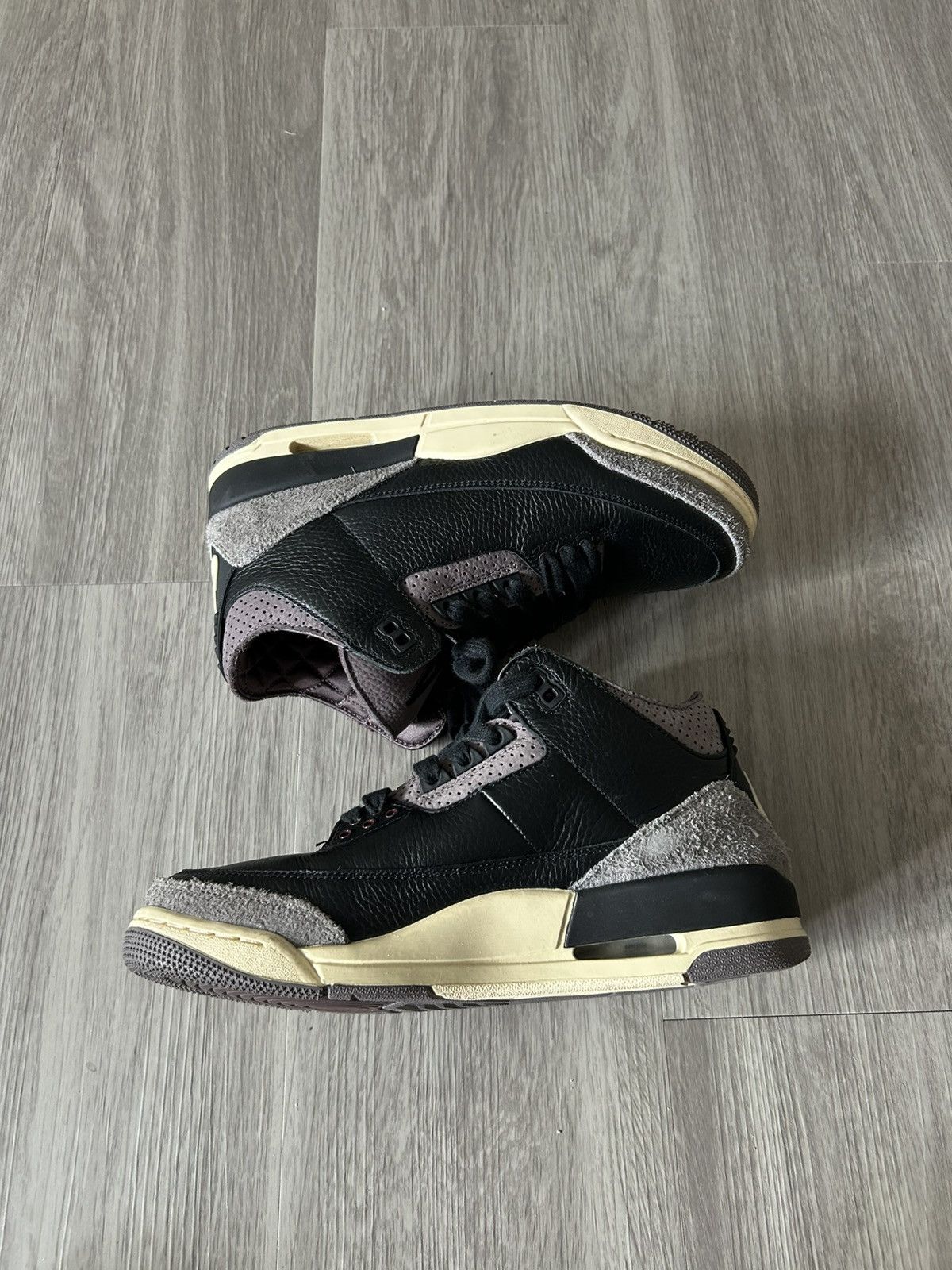 A Ma Maniere × Jordan Brand A Ma Maniere Air Jordan Retro 3 While You Were Sleeping 8.5M Size US 8.5 / EU 41-42 - 2 Thumbnail