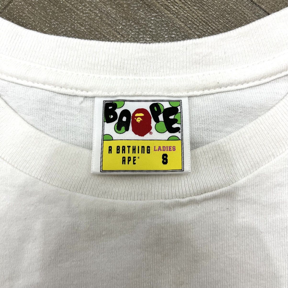 Bape Vintage A Bathing Ape Dinosaurs Cartoon Bape Tshirt Size S / US 4 / IT 40 - 4 Thumbnail