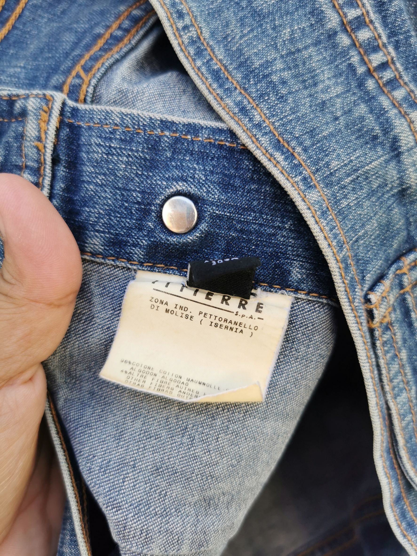 Dolce & Gabbana 🔴Dolce & Gabbana denim jacket🔴 Size US L / EU 52-54 / 3 - 9 Thumbnail