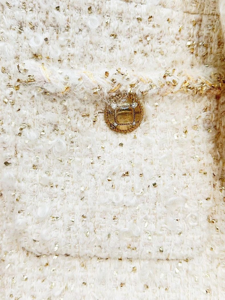 Chanel Chanel 19A Egypt series white gold tweed long-sleeved silh Size XS / US 0-2 / IT 36-38 - 6 Thumbnail