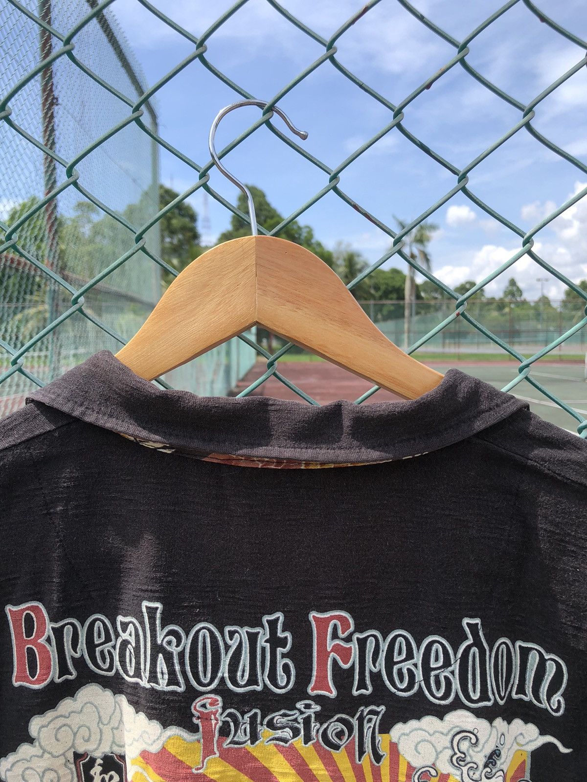 Bullet Noise 🔥Vintage🔥90s Bullet Noise Fusion Japan Sexy Girl Tshirts Size US L / EU 52-54 / 3 - 10 Thumbnail