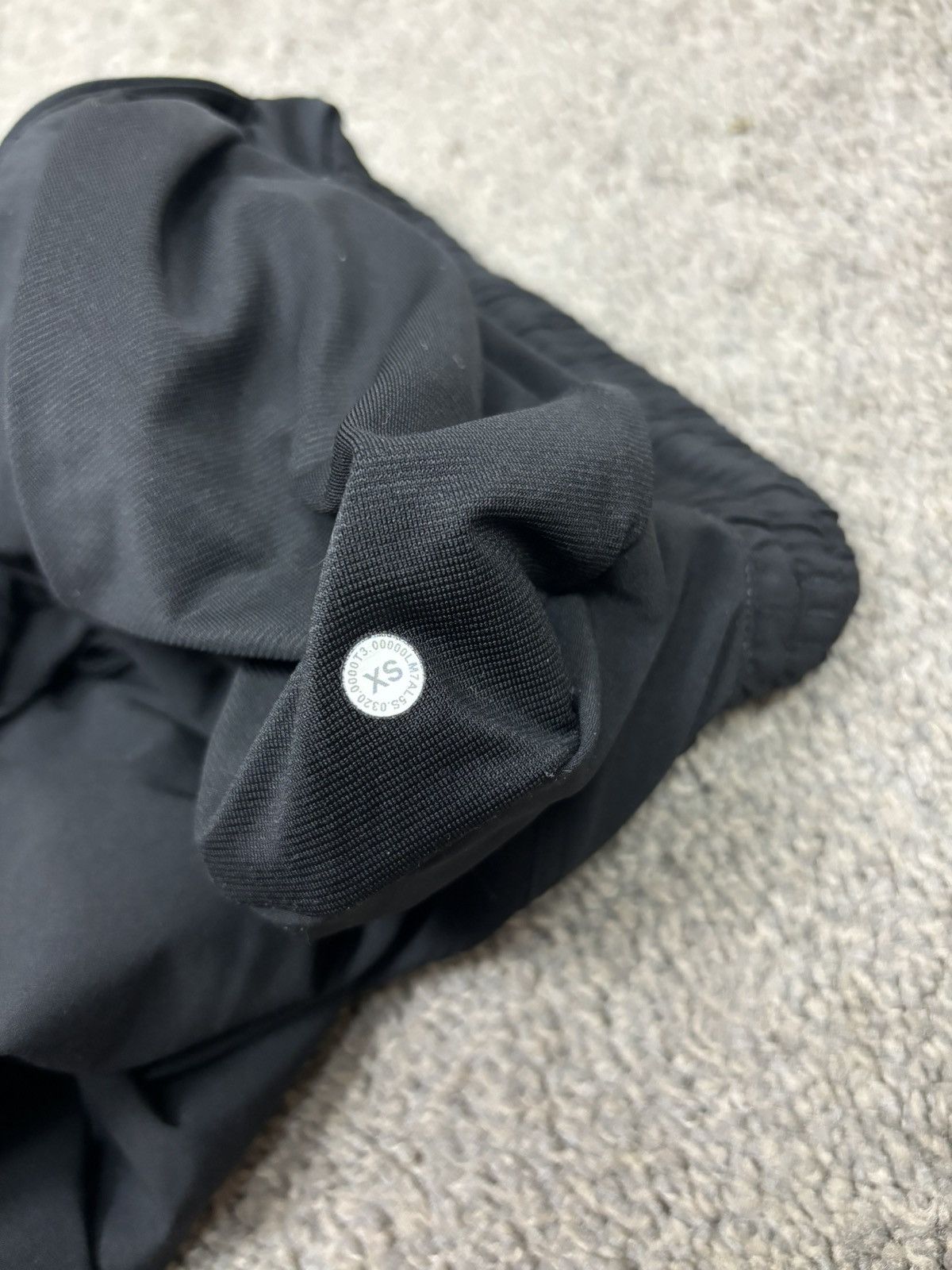 Lululemon Black lululemon pace breaker 7” inseam shorts Size US 28 / EU 44 - 7 Thumbnail