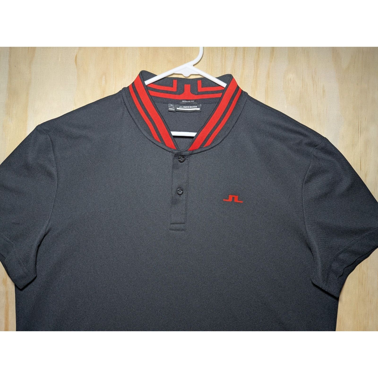 J.Lindeberg J.Lindeberg Men's XL Blade Collar Golf Shirt Regular Fit Size US XL / EU 56 / 4 - 3 Thumbnail