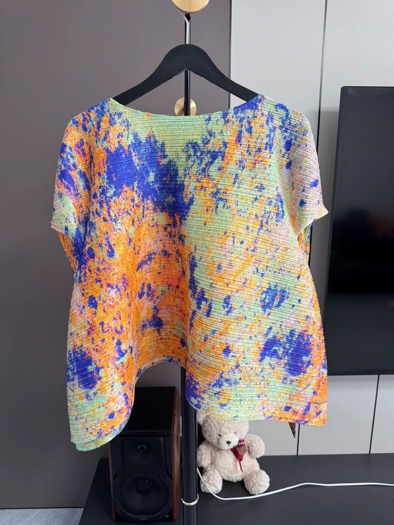 Issey Miyake Issey Miyake size:3 Yellow starry sky long-sleeved top Size S / US 4 / IT 40 - 2 Thumbnail