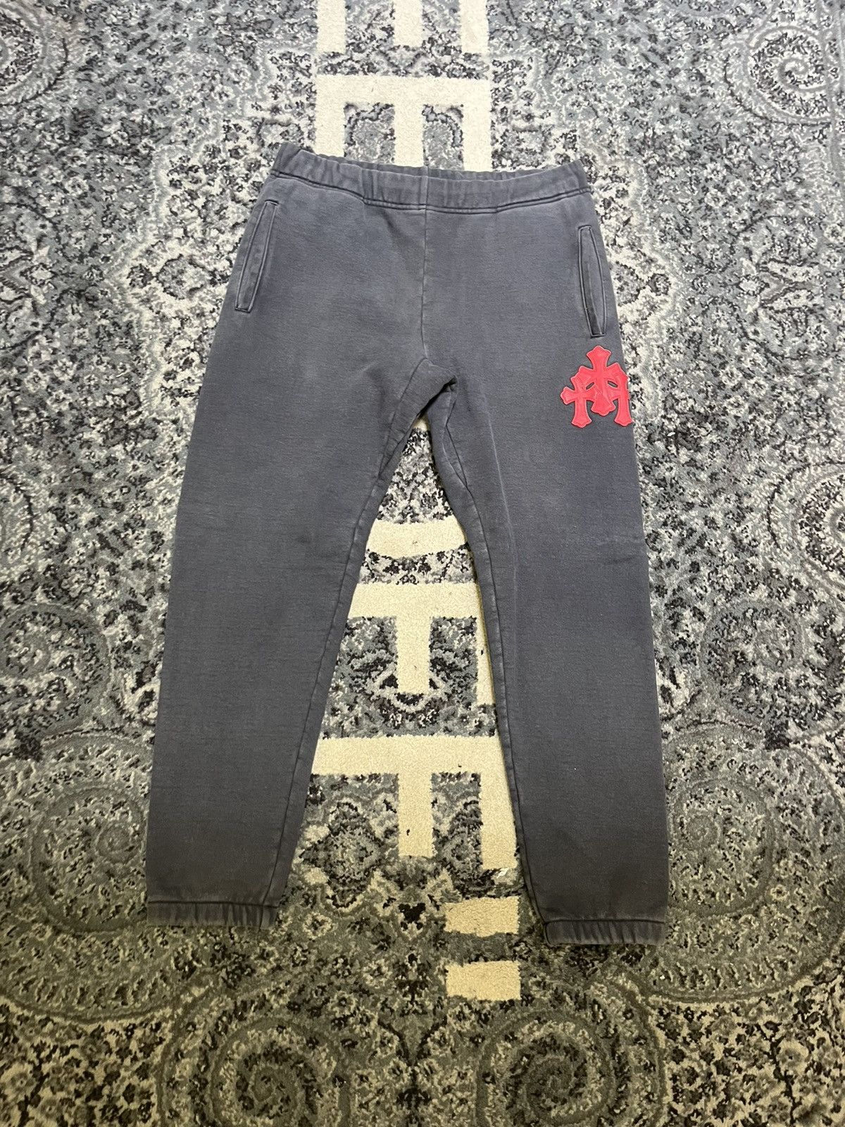 Chrome Hearts RARE CHROME HEARTS PAPERJAM SWEATPANTS Size US 32 / EU 48 - 1 Thumbnail