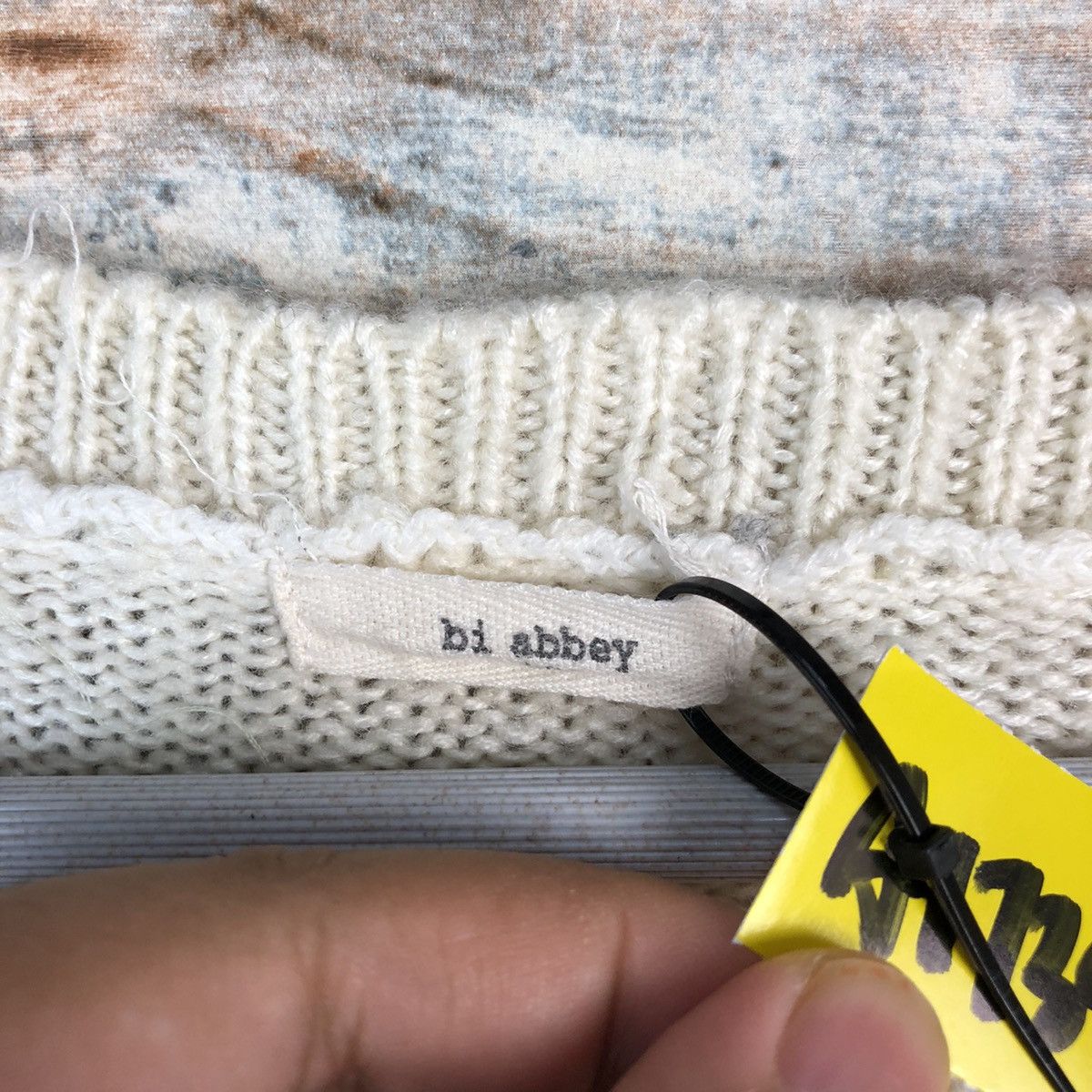 Homespun Knitwear × Japanese Brand × Vintage Bi Abbey White vintage Knitwear #A1739 Size L / US 10 / IT 46 - 10 Thumbnail