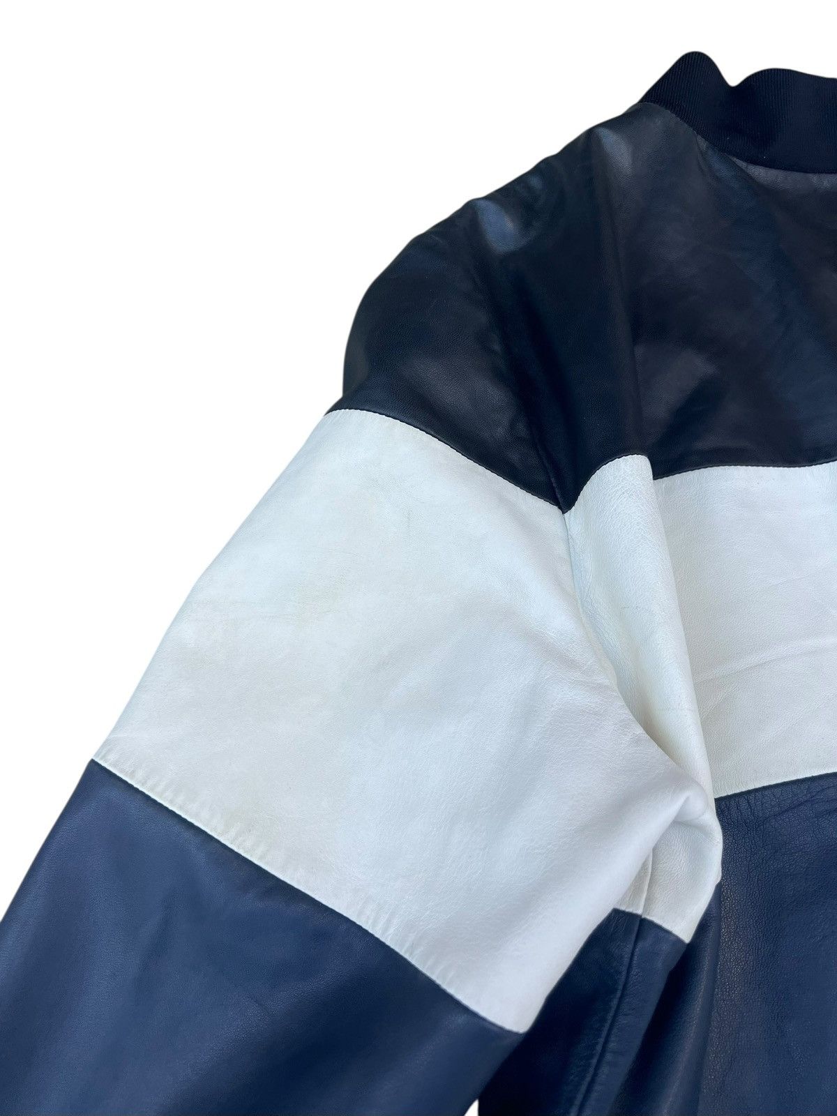 Hugo Boss Fall 2018 Hugo Boss Nappa Lamb Leather Bomber Jacket Size US L / EU 52-54 / 3 - 20 Thumbnail