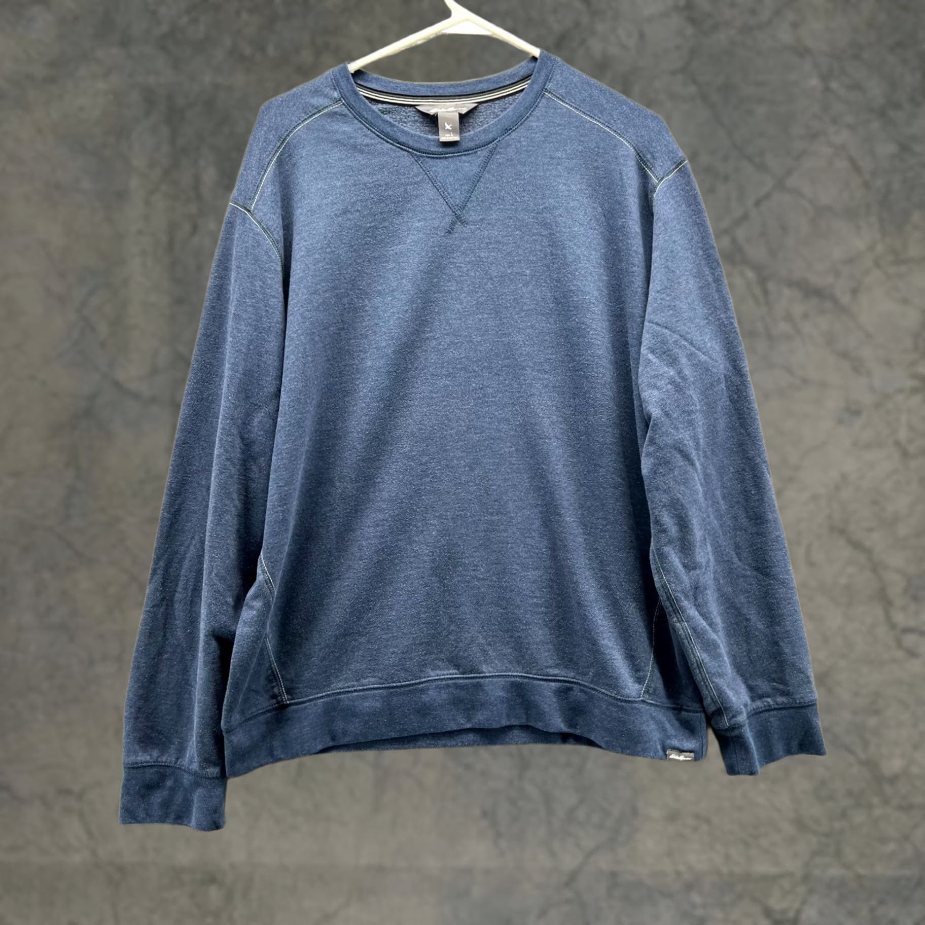 Eddie Bauer VINTAGE Eddie Bauer Sweater Men L Heather Blue Pullover Crewneck Casual Fleece Vtg Size US L / EU 52-54 / 3 - 1 Thumbnail
