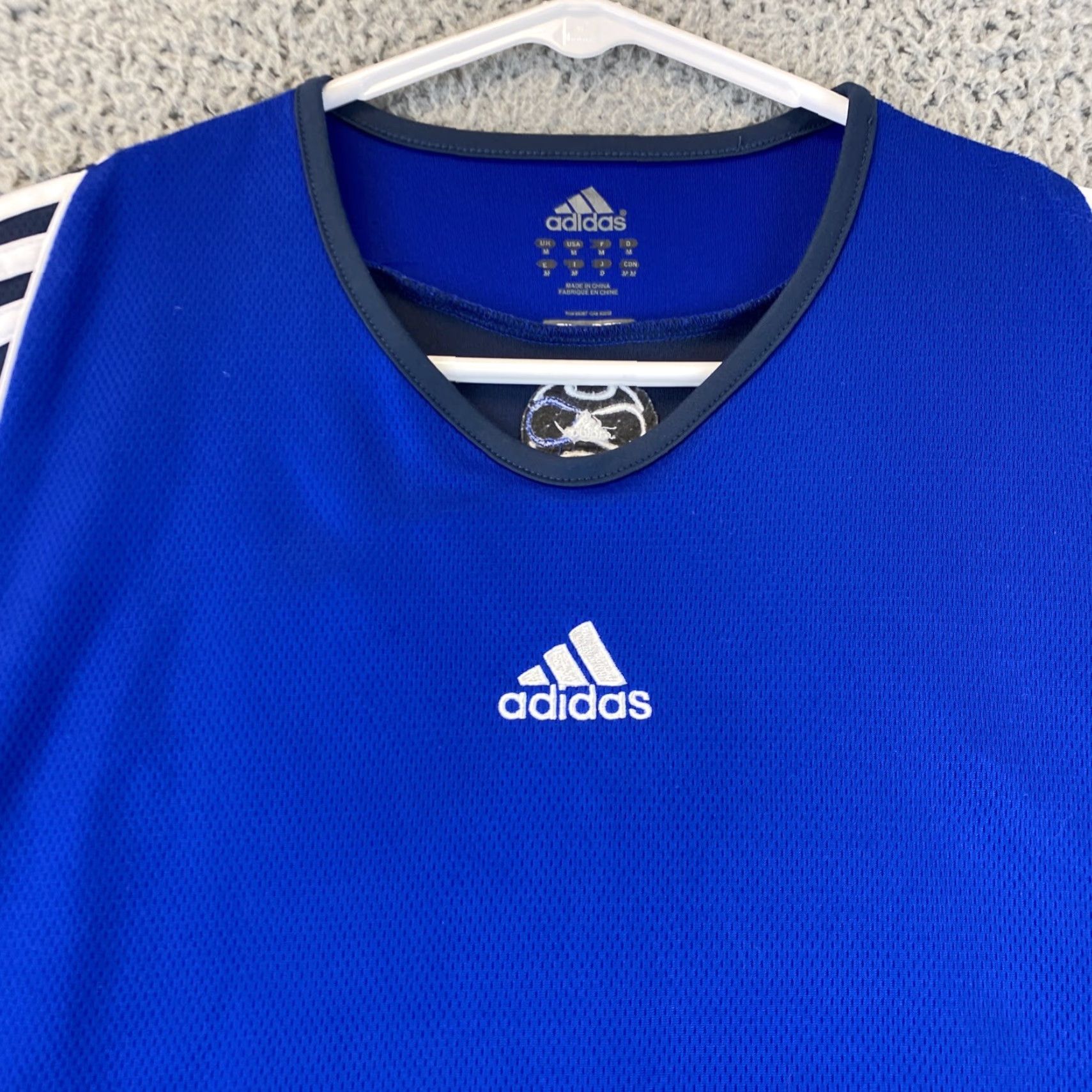 Adidas Adidas Climacool Shirt Men’s M Activewear Blue Short Sleeve Soccer Tee 74-30 (Brand Adidas) Size US M / EU 48-50 / 2 - 2 Thumbnail