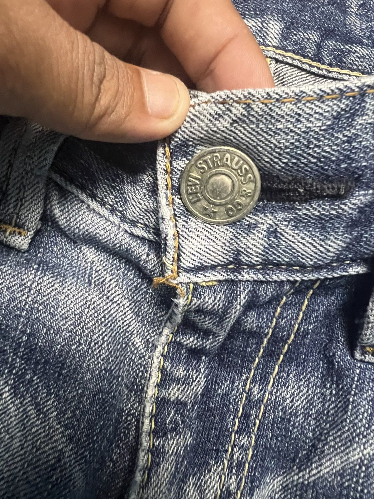 Levi's Levi’s 502 Custom Ripped Jeans (43) Size US 30 / EU 46 - 10 Thumbnail
