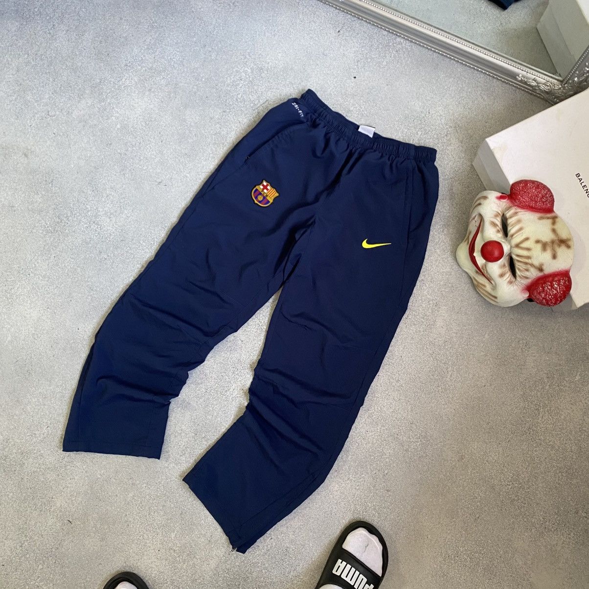 Nike Nike Vintage Barcelona Track pants Drill nylon Y2K joggers Size US 30 / EU 46 - 2 Thumbnail