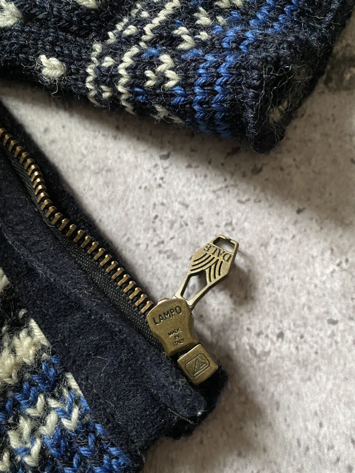 Dale Of Norway Vintage Dale Of Norway Sweater Men Size M Wool Icelandic Size US M / EU 48-50 / 2 - 14 Thumbnail