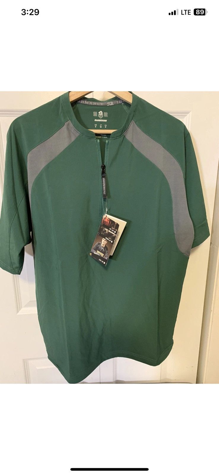 Other New Demarini Mens Sz S Batting Cage Hitting Shirt Green NWT Size US S / EU 44-46 / 1 - 3 Thumbnail