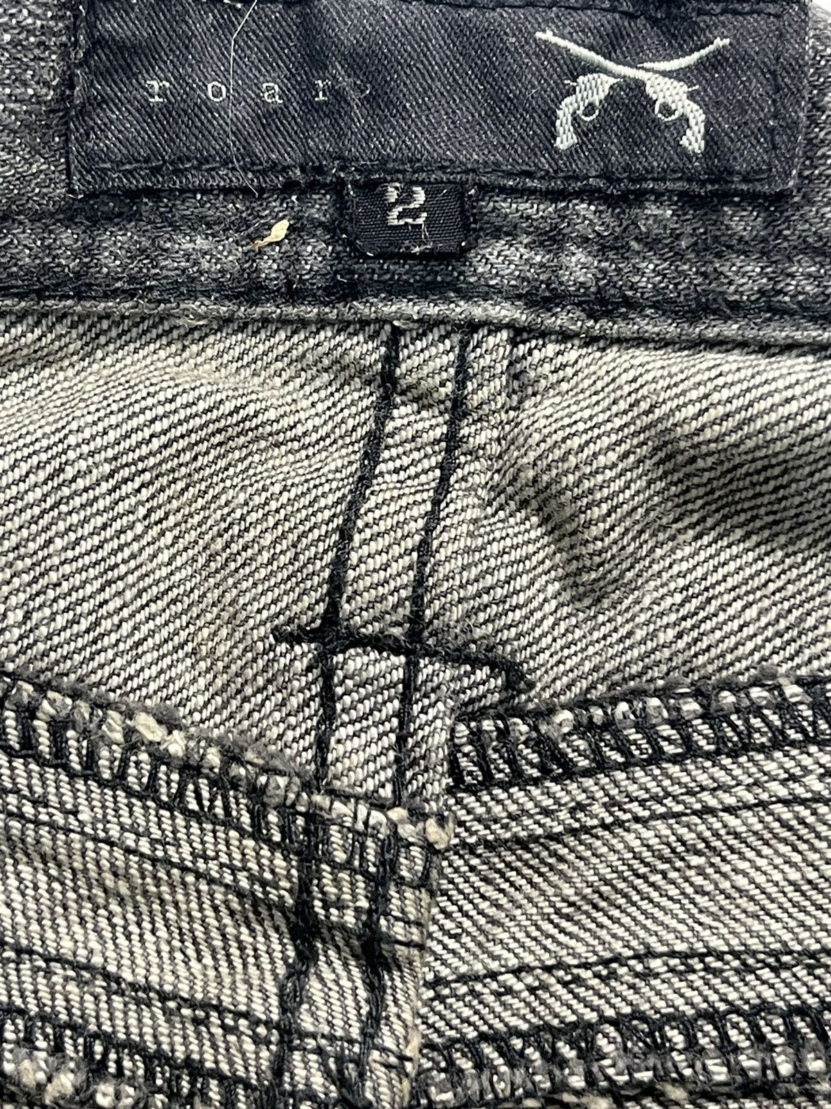 Mastermind Japan × Roar × roarguns 🔥🔥 Roargun Peace maker Swarovski Rhinestone Denim Size US 32 / EU 48 - 8 Thumbnail
