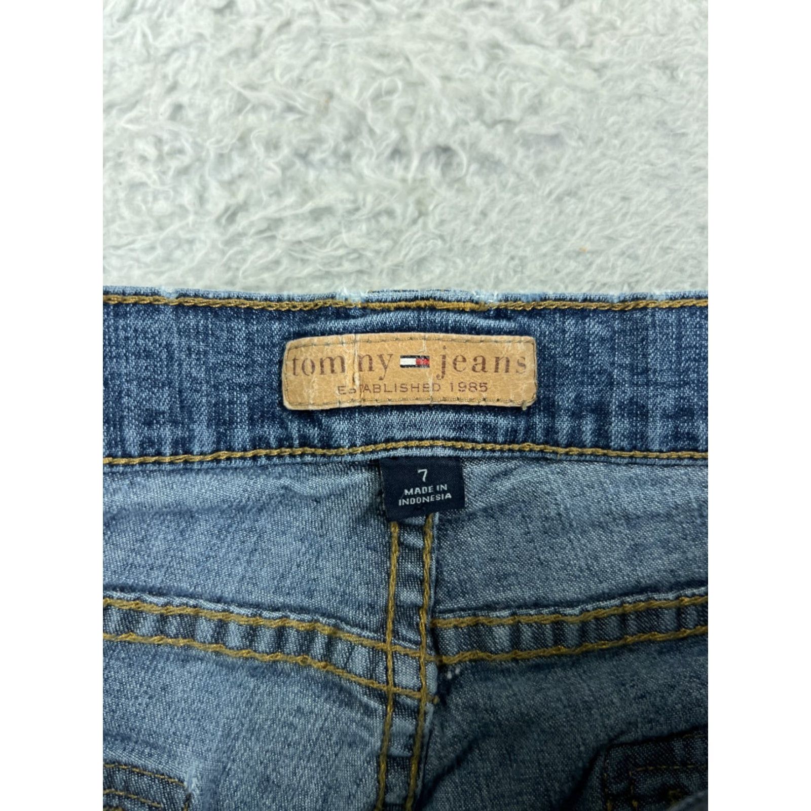 Tommy Hilfiger Tommy Hilfiger Jeans Women 7 Blue Denim Cotton Blend Low Rise Flared Pants Size 28" / US 6 / IT 42 - 4 Thumbnail