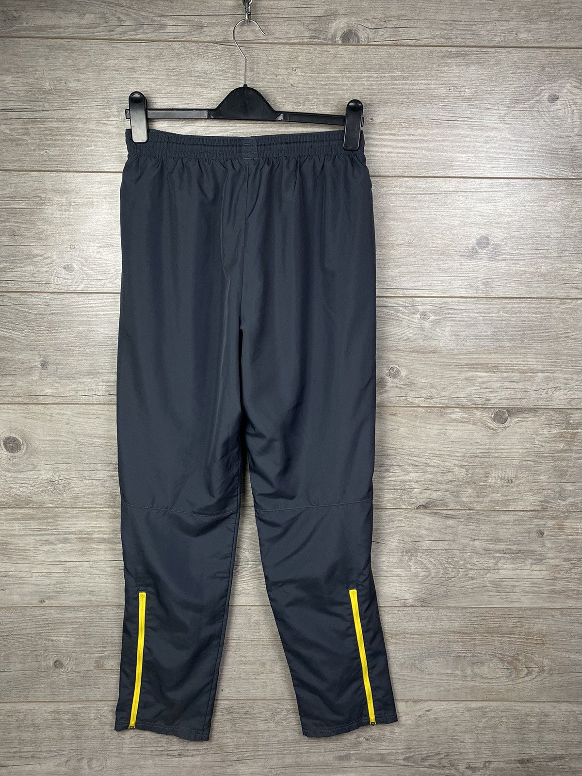Puma Sweatpants Puma Borussia size S yK2 style Size US 30 / EU 46 - 3 Thumbnail