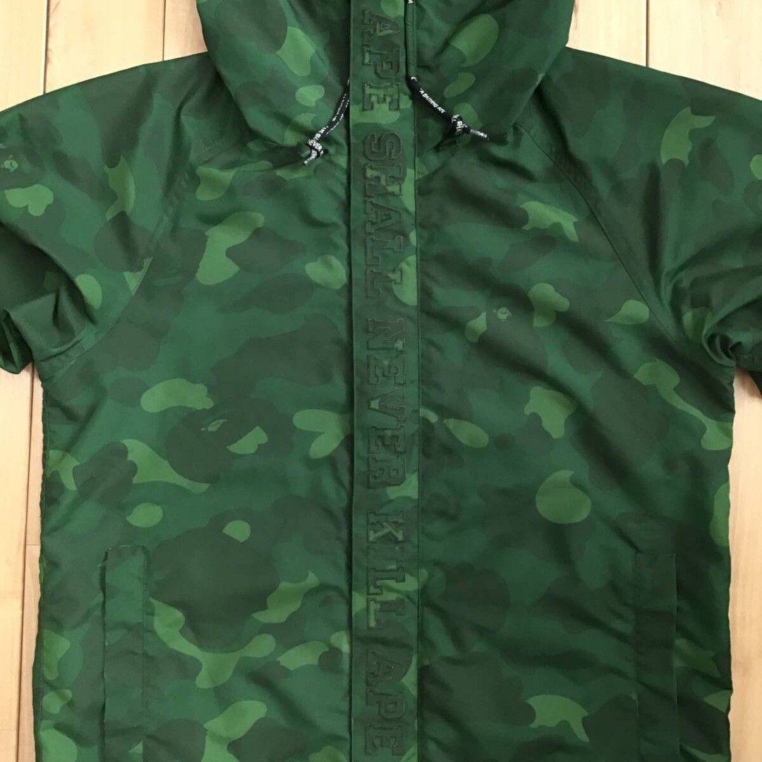 Bape × Nigo BAPE Green camo hoodie snowboard jacket a bathing ape NIGO Size US S / EU 44-46 / 1 - 2 Thumbnail