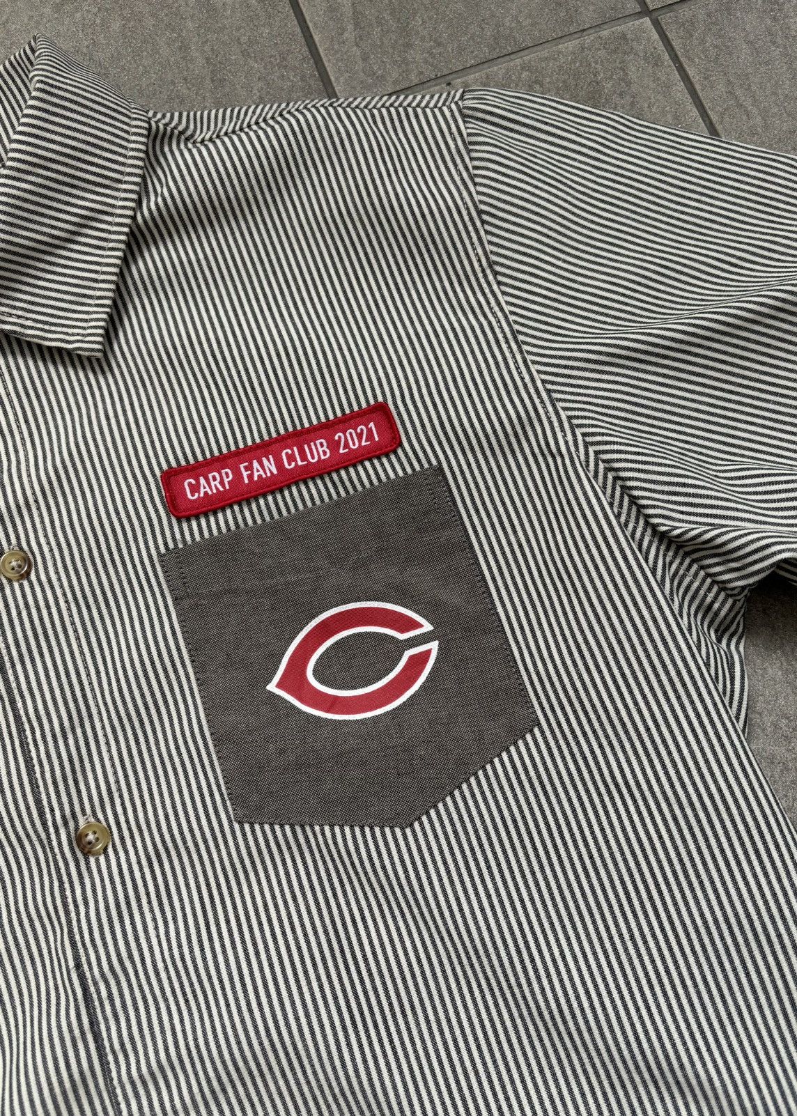 Edition Japan × Japanese Brand Hiroshima Toyo Carps Button Up Stripes Shirt Short Sleeve Size US XL / EU 56 / 4 - 4 Thumbnail