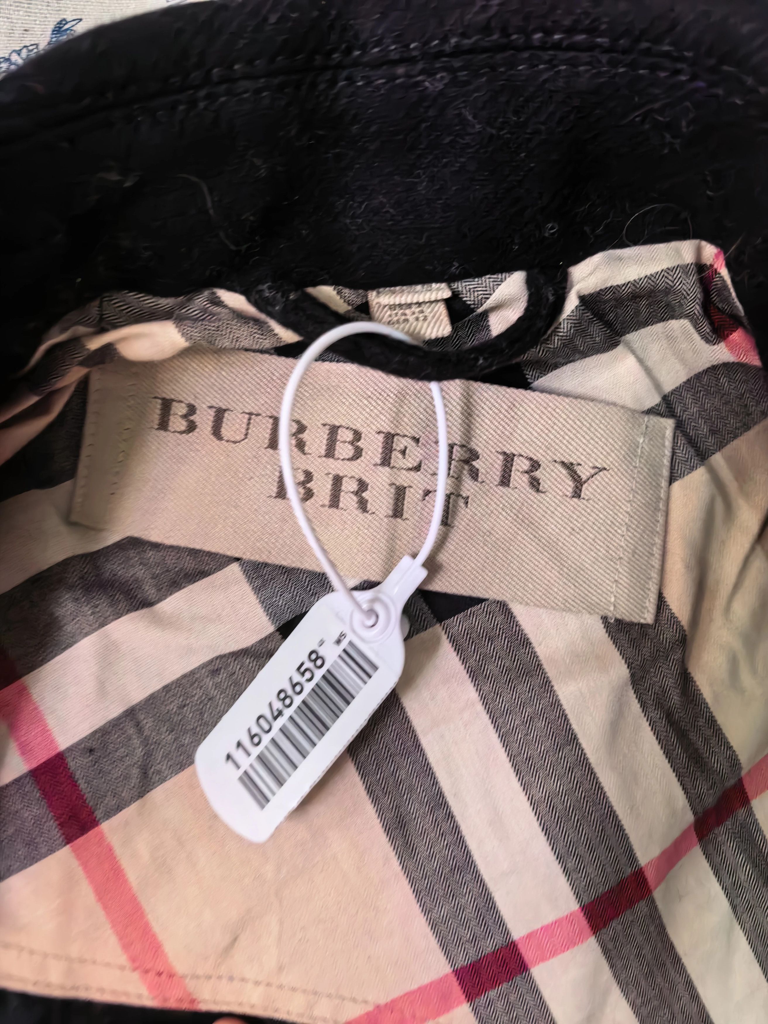 Burberry Burberry Classic Double-Breasted Black Wool Coat UK4 Size XS / US 0-2 / IT 36-38 - 2 Thumbnail