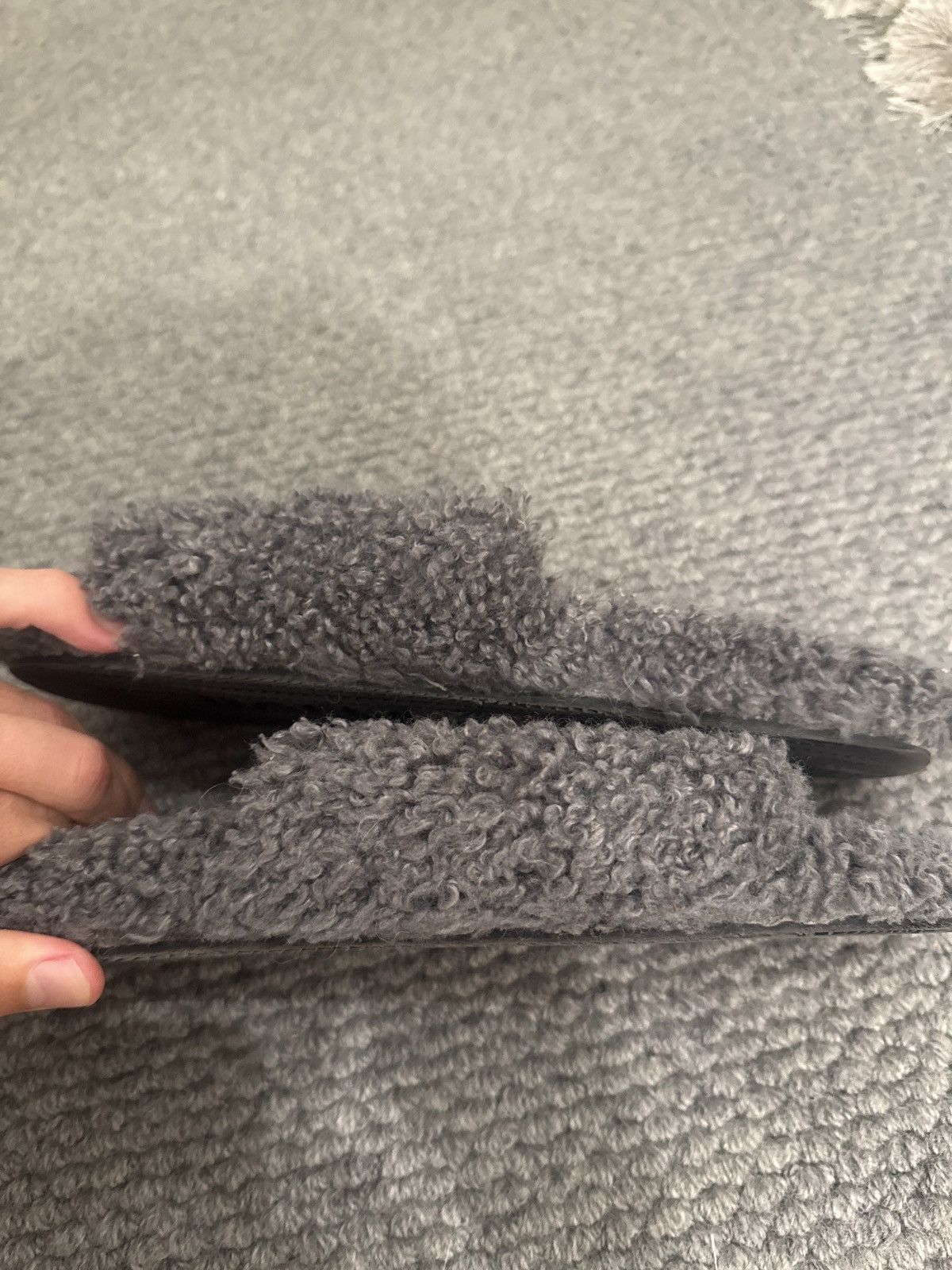 Balenciaga Balenciaga grey faux fur slides Size US 11.5 / EU 44-45 - 3 Thumbnail