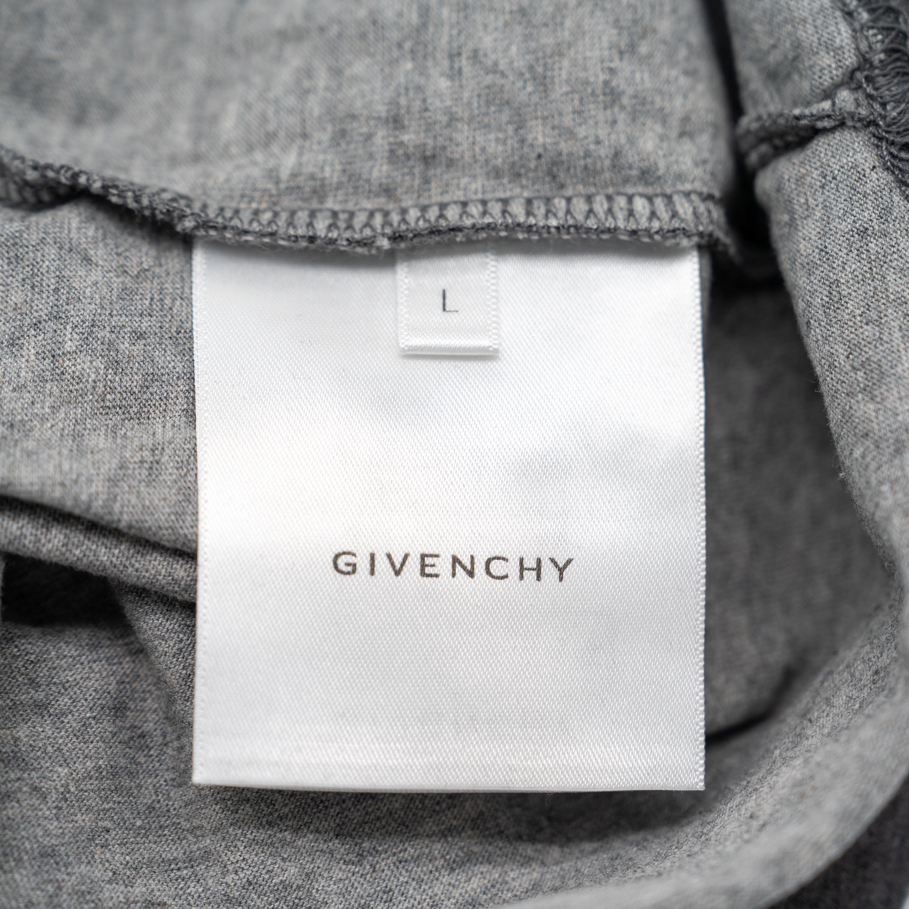 Givenchy L Givenchy Floral Graphic Faded Grey T-Shirt Size US L / EU 52-54 / 3 - 5 Thumbnail