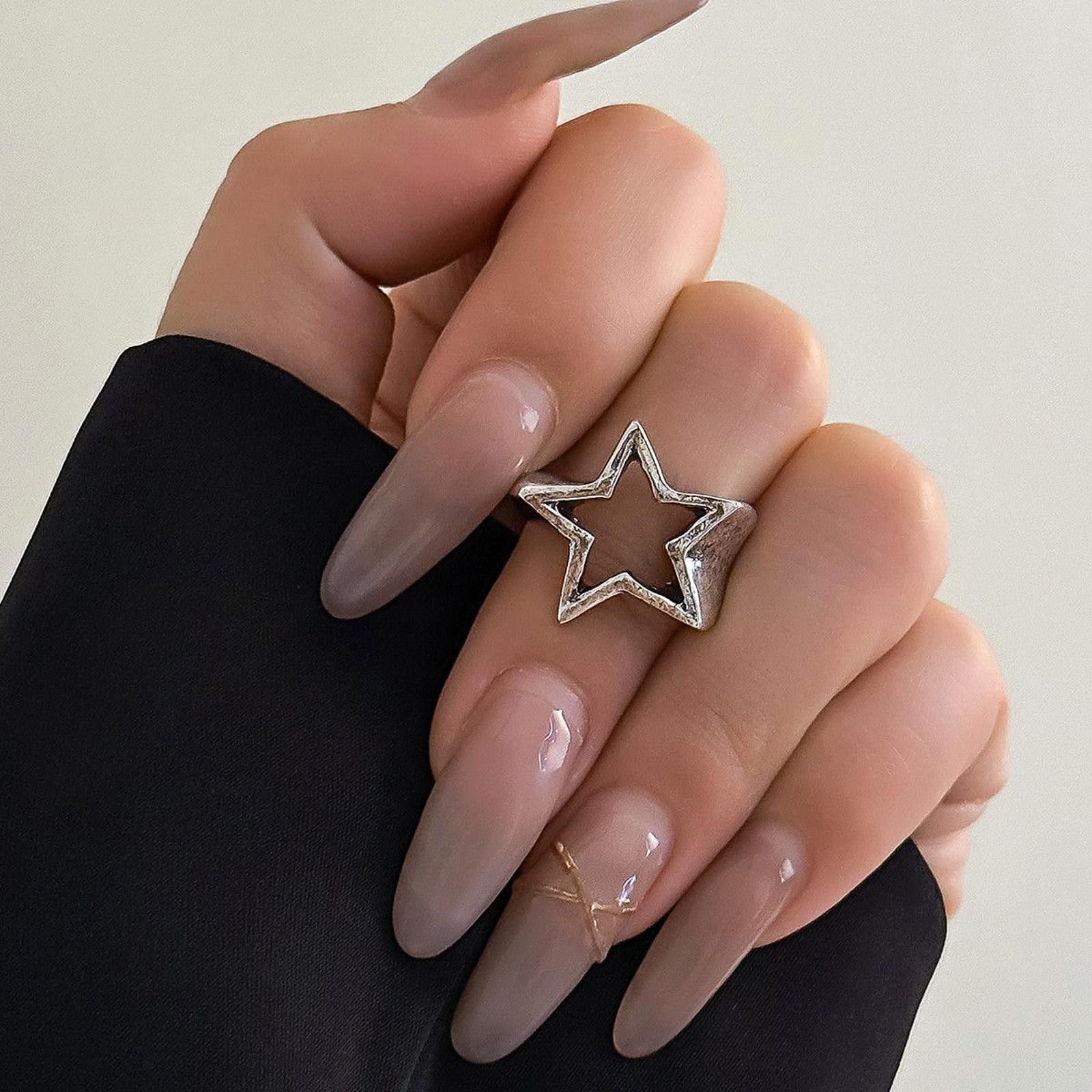 Jewelry y2k Stars Set of Rings Size ONE SIZE - 2 Thumbnail