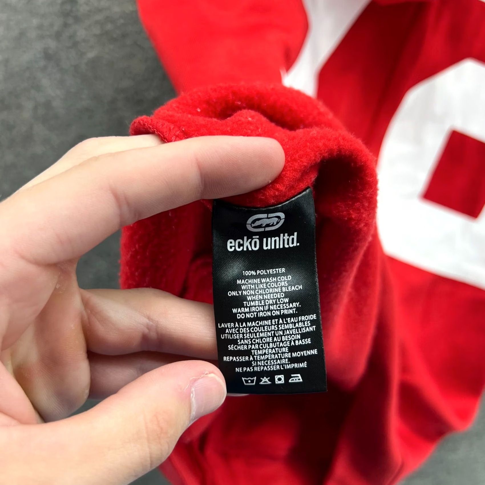 Vintage VINTAGE Ecko Untld Hoodie Mens M Red Full Zip Sleeveless Fleece Y2K Jacket Sweat Size US M / EU 48-50 / 2 - 6 Thumbnail